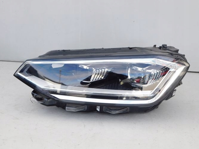 VW GOLF SPORTSVAN FULL LED 17- reflektor left