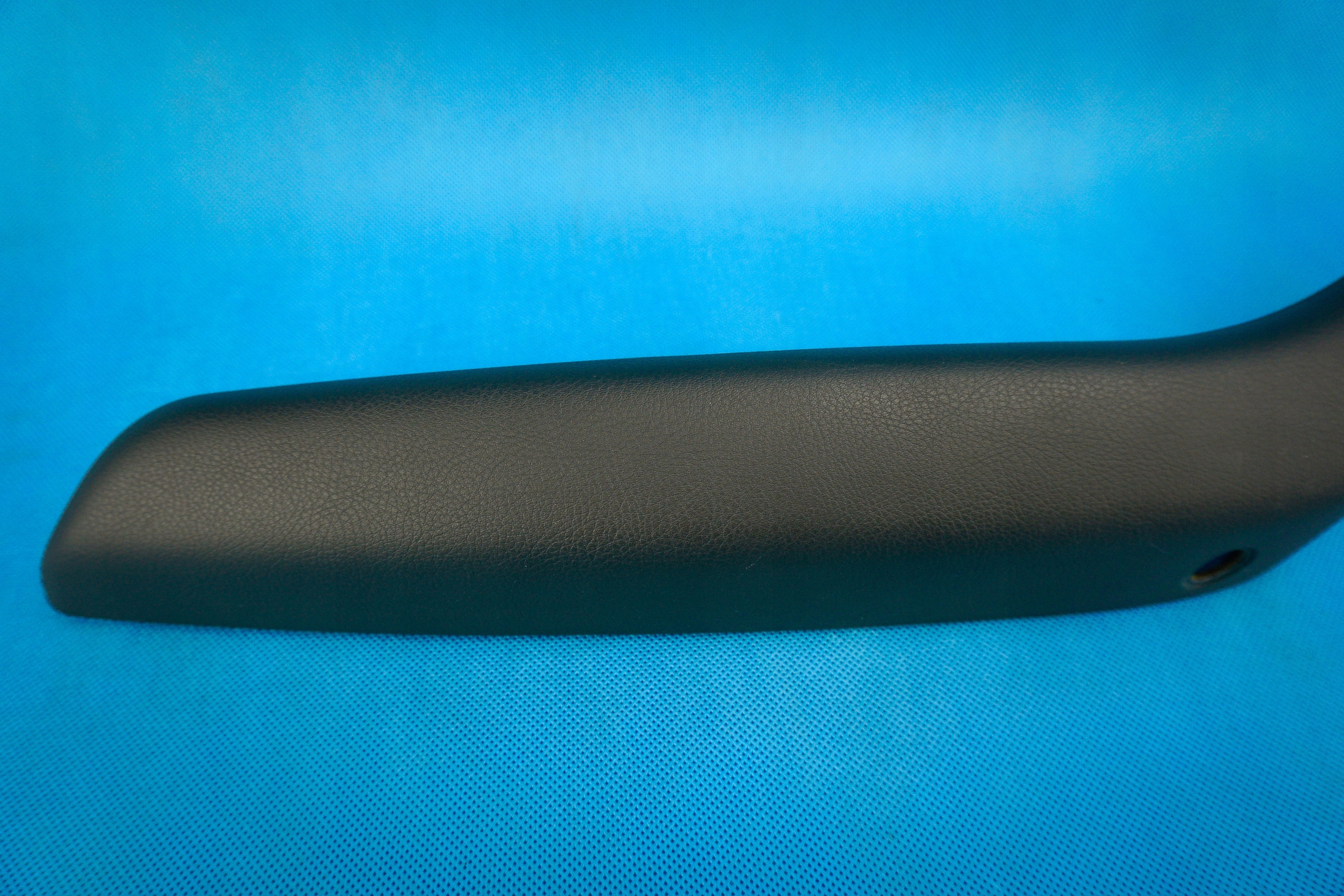 armrest door rear part left Audi A6 4F C6 4F0867373 1AD