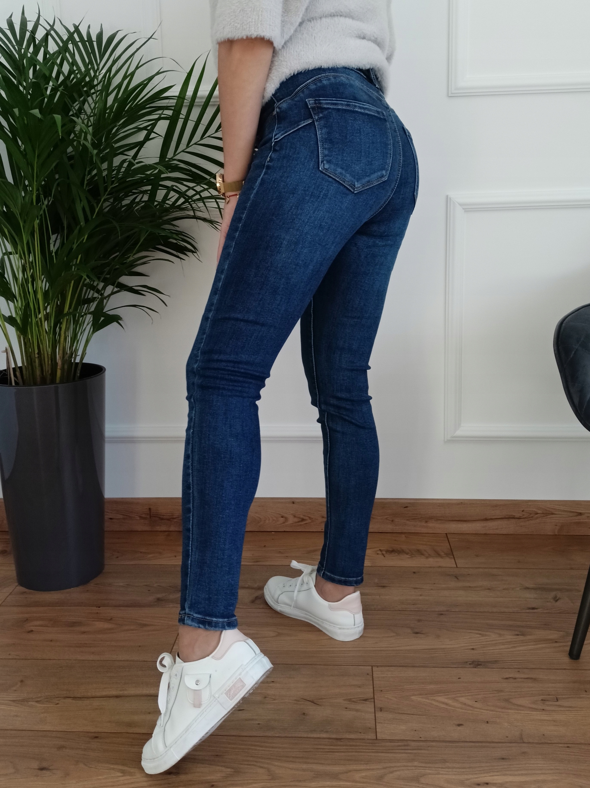 80 Jeansy M.SARA Push Up WYSZCZUPLAJĄCE 46 3XL (35) Zapięcie zamek