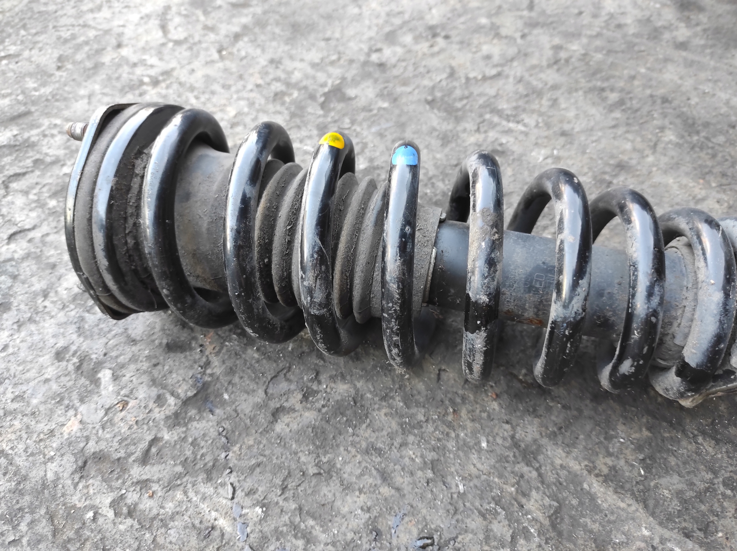 shock absorber front front mazda 6 gh 2.2