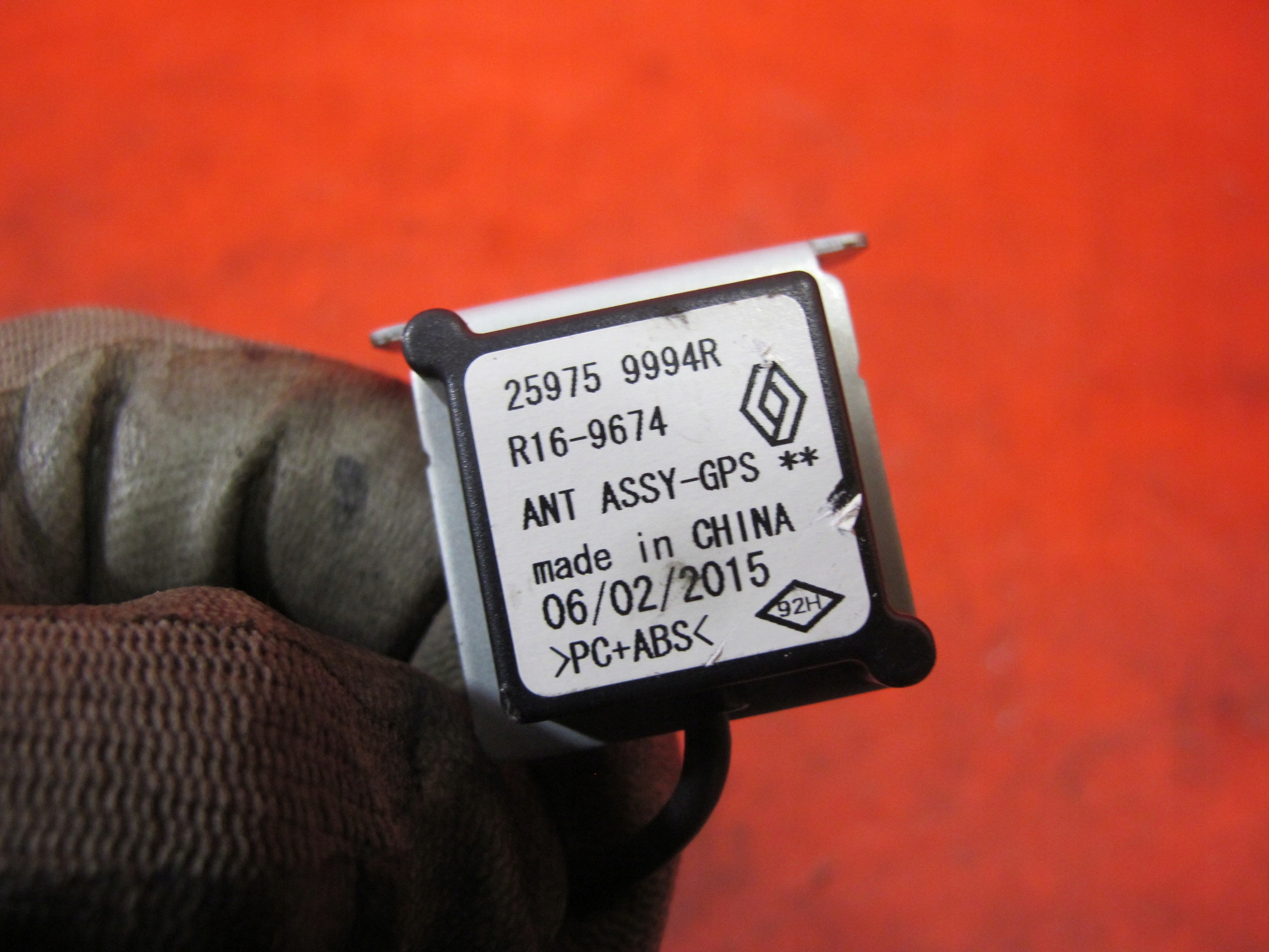 RENAULT SCENIC 3 III Antenne GPS 259759994R
