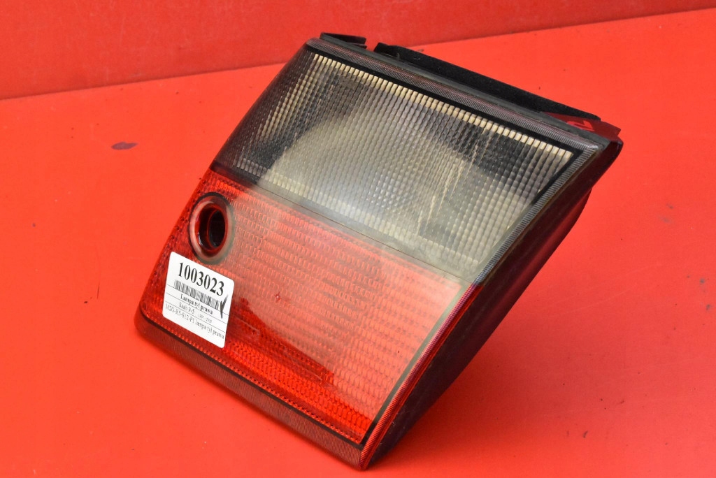 light right rear part rear SAAB 9-5 1 and sedan 97-05