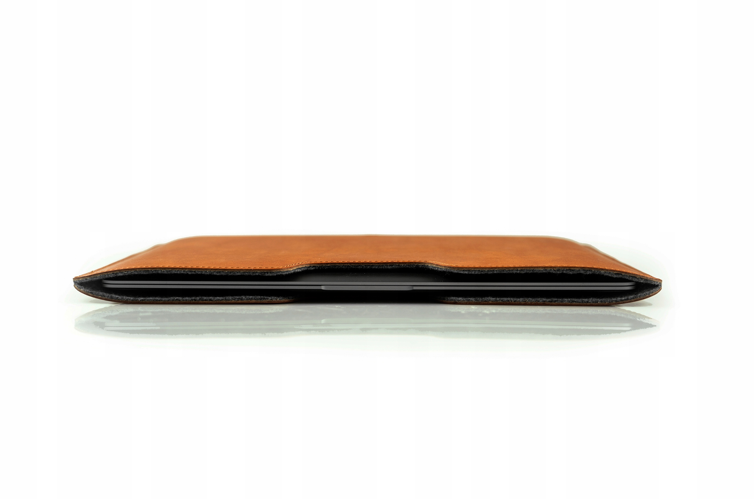 BALTAN Etui skórzane Razor do MacBooka Pro 13" brązowe — 8