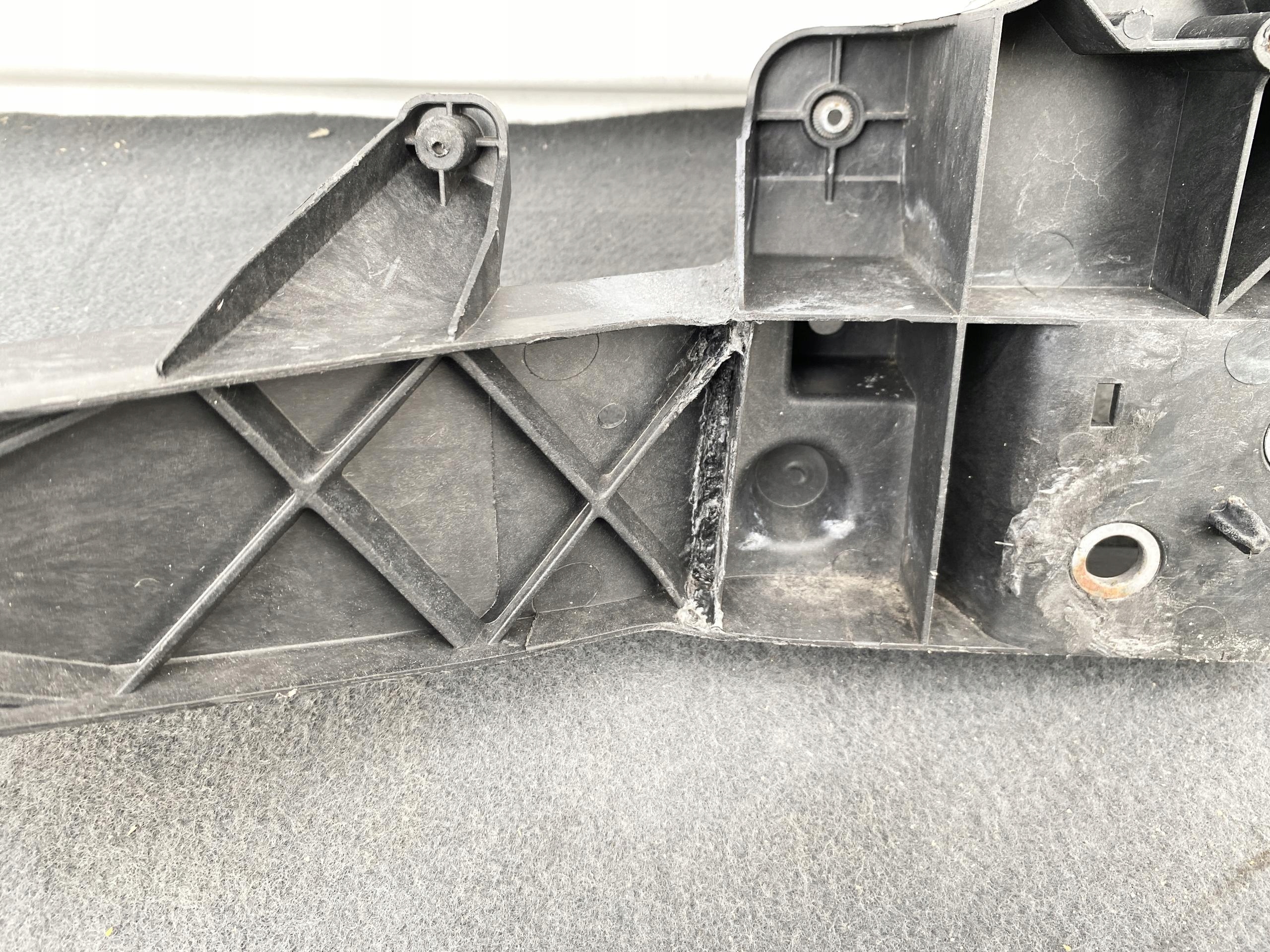 SPRINTER 906 06- pillar iron support panel for radiators 983533198002 original