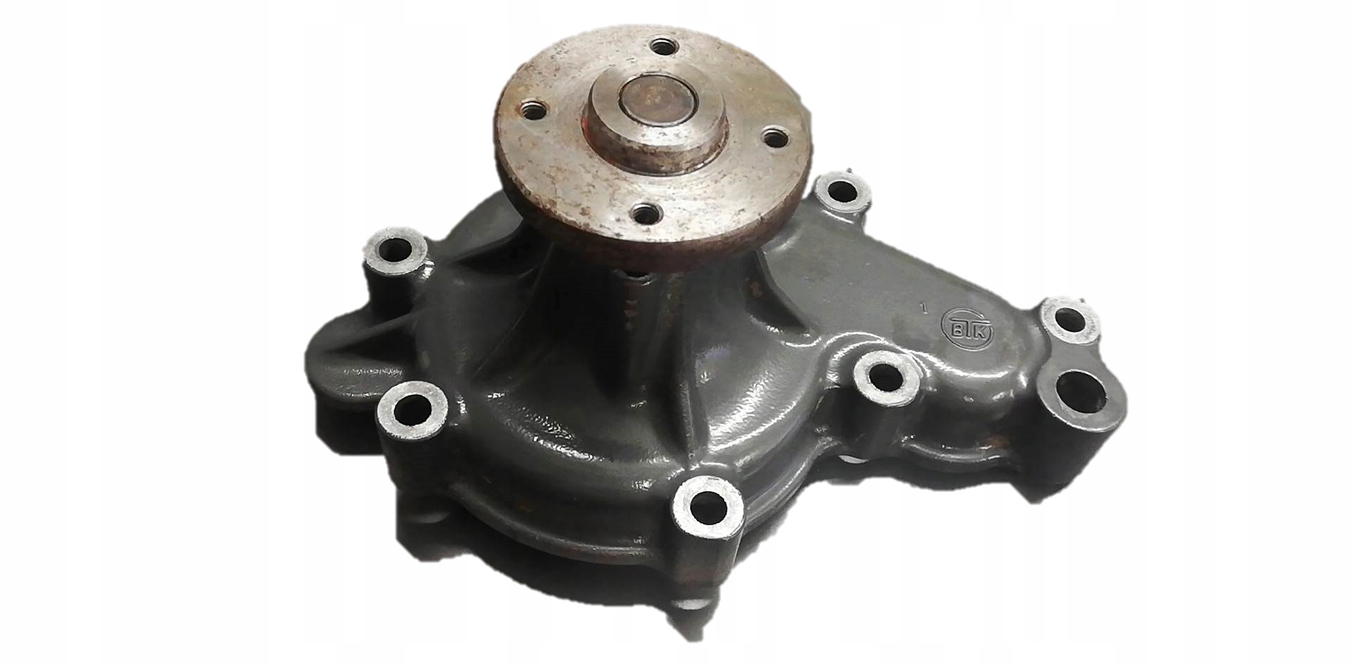 Kubota v3307 базовый водяной насос