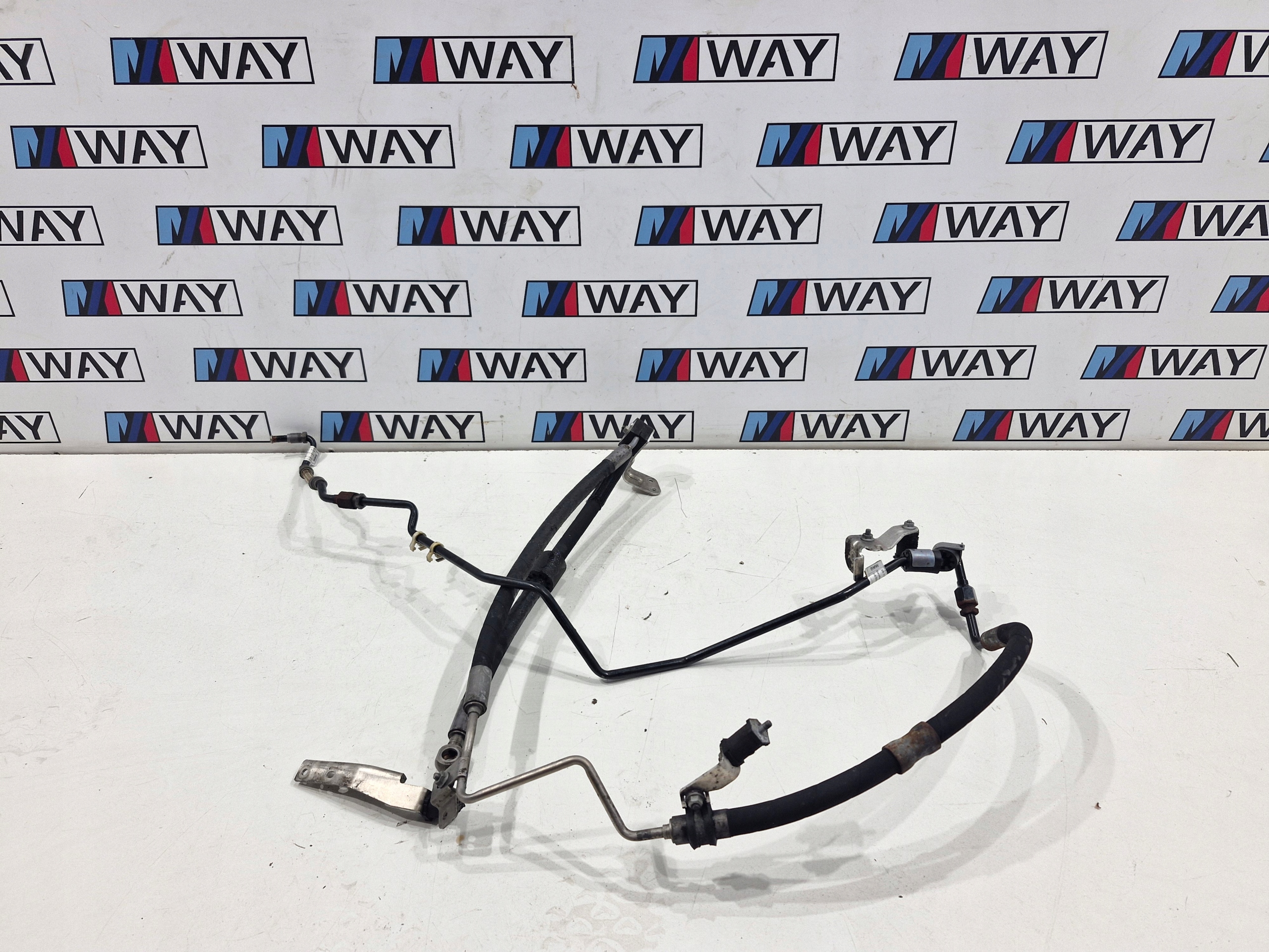 BMW E60 E61 E63 E64 hadice trubka řízení DYNAMIC DRIVE 6761193