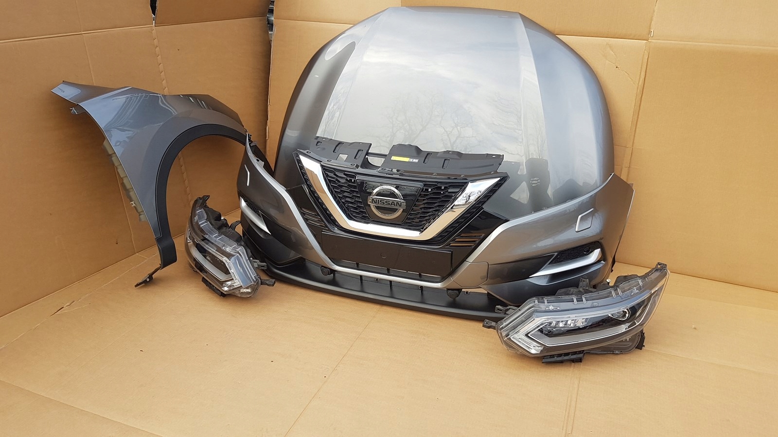 BLOTNIK MASKA ZDERZAK LAMPA QASHQAI J11 KAD Numer katalogowy części 0000