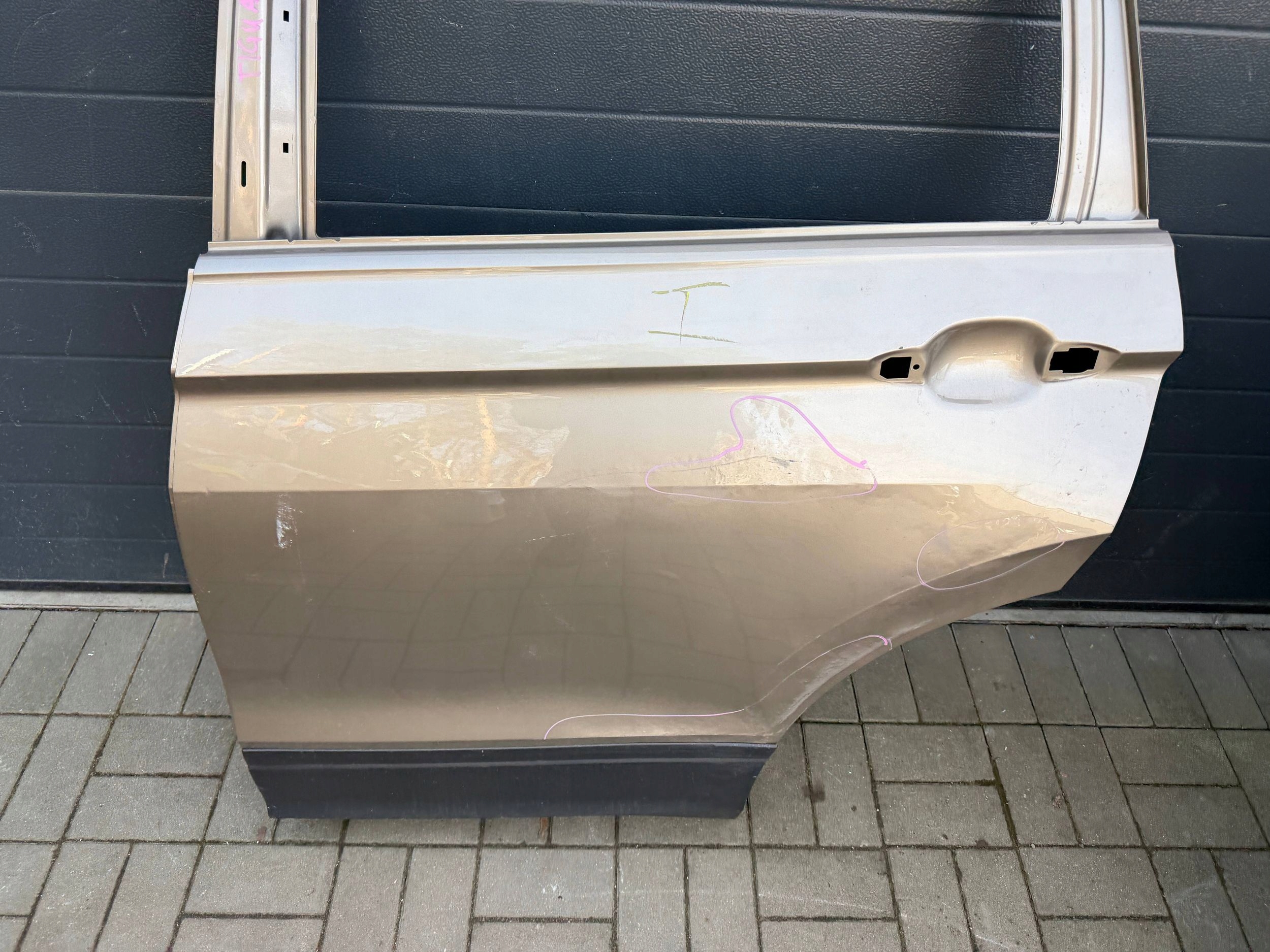 Vw Tiguan 2 II 5N Tür heck links hinten