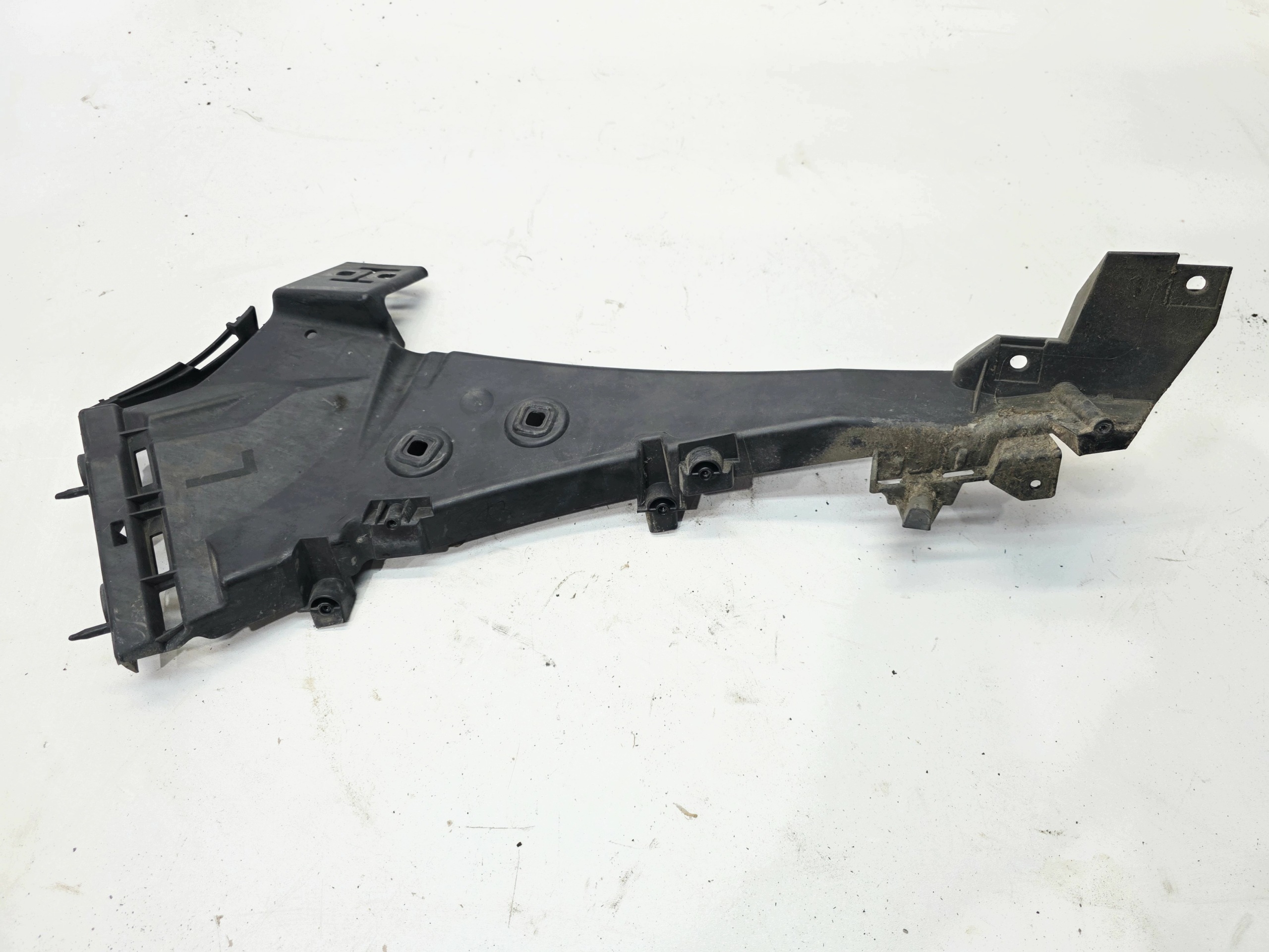 support holder of a bumper left front AUDI Q7 4L 4L0807283
