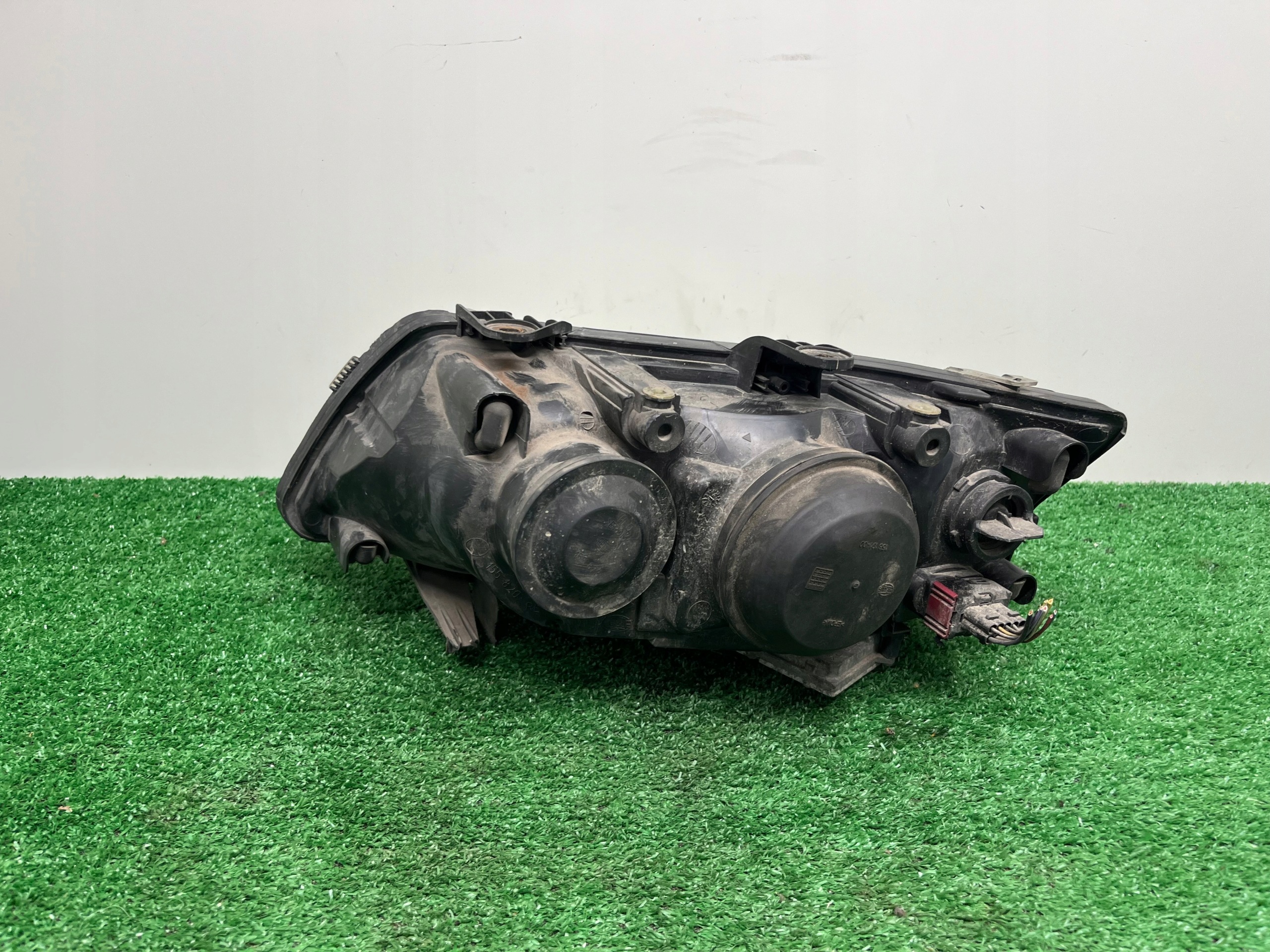 light right front SAAB 9-3 155820RE