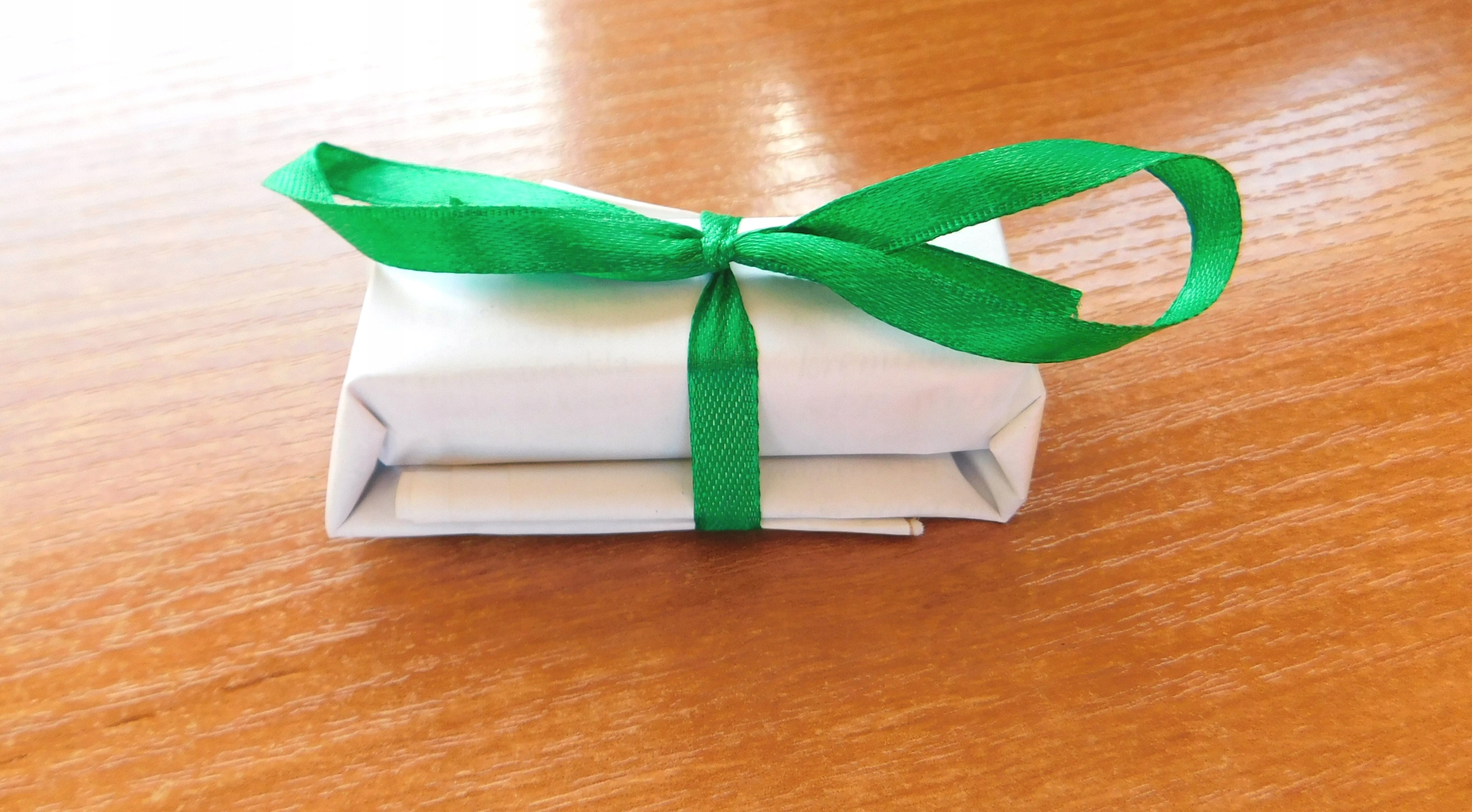 USB 16GB 3.0 DREWNIANY-SZKLANY Maksymalna prędkość zapisu 15 MB/s