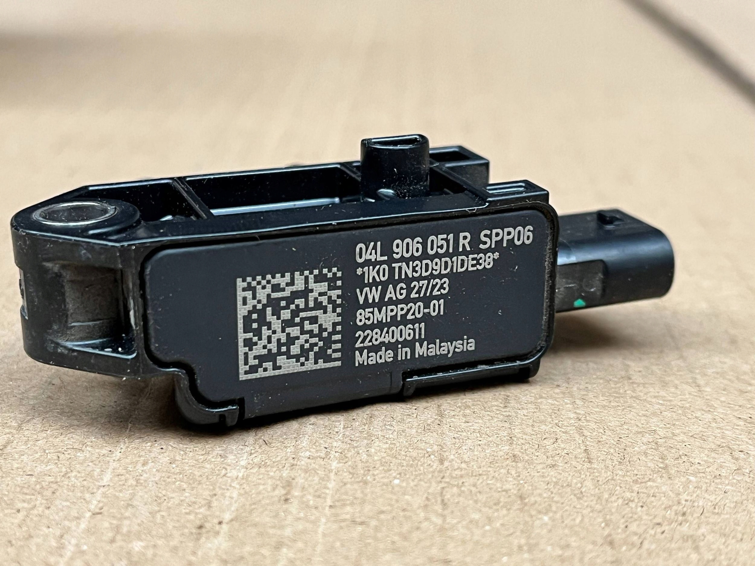 04L906051R Sensor CISN. Gase VW ARTEON 17- !J