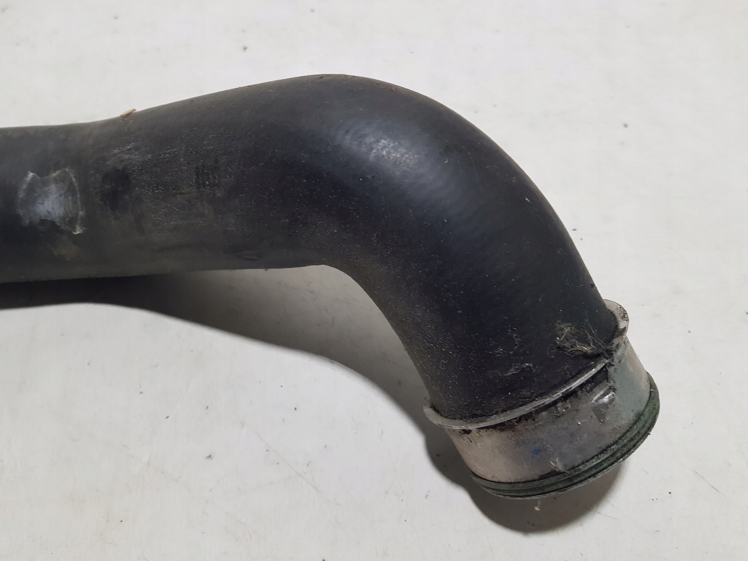 trouba hadice intercoolera MERCEDES W251 2515280582