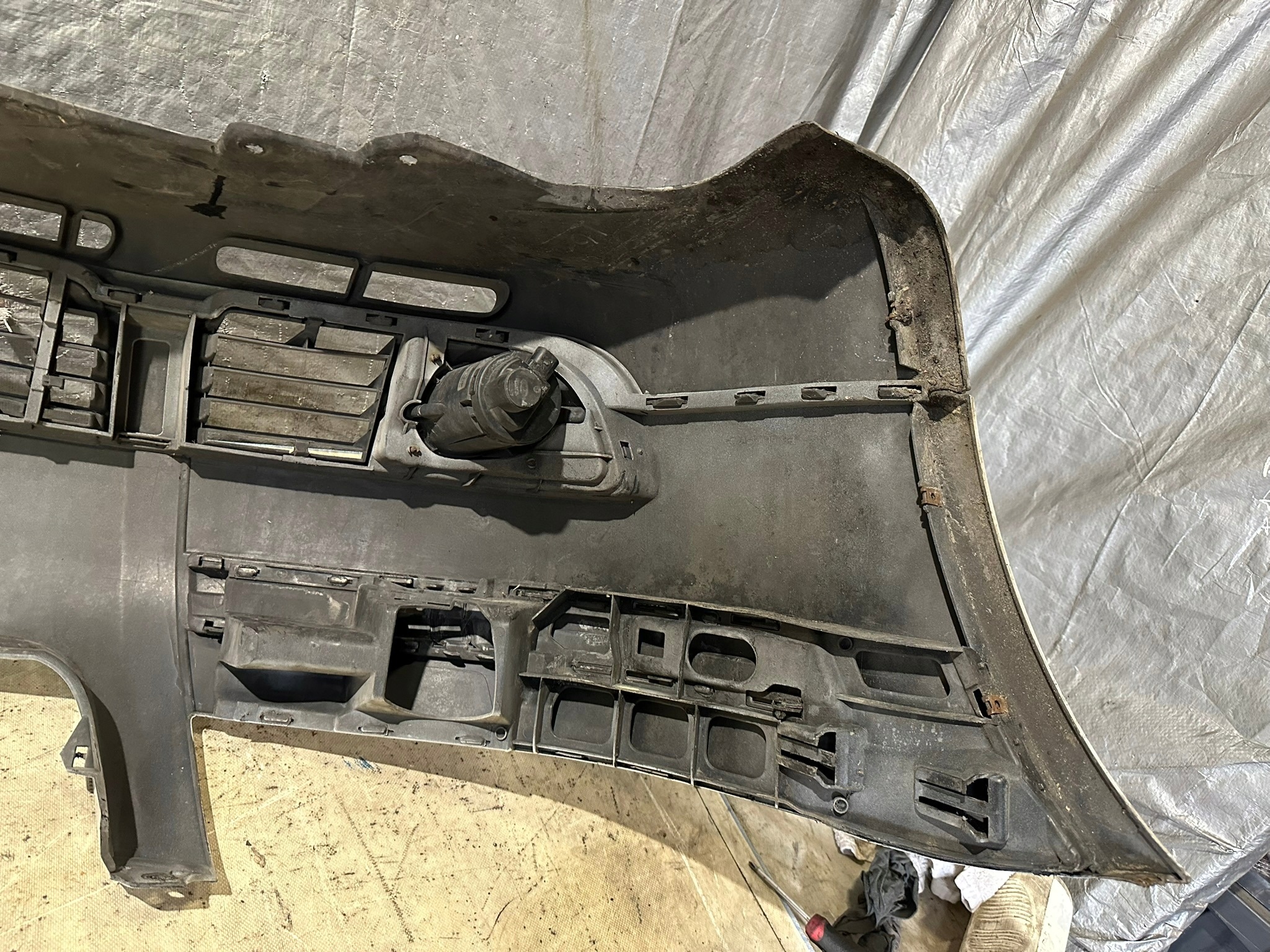 front bumper front VW PASSAT B5 FL LIFT K:LB9A