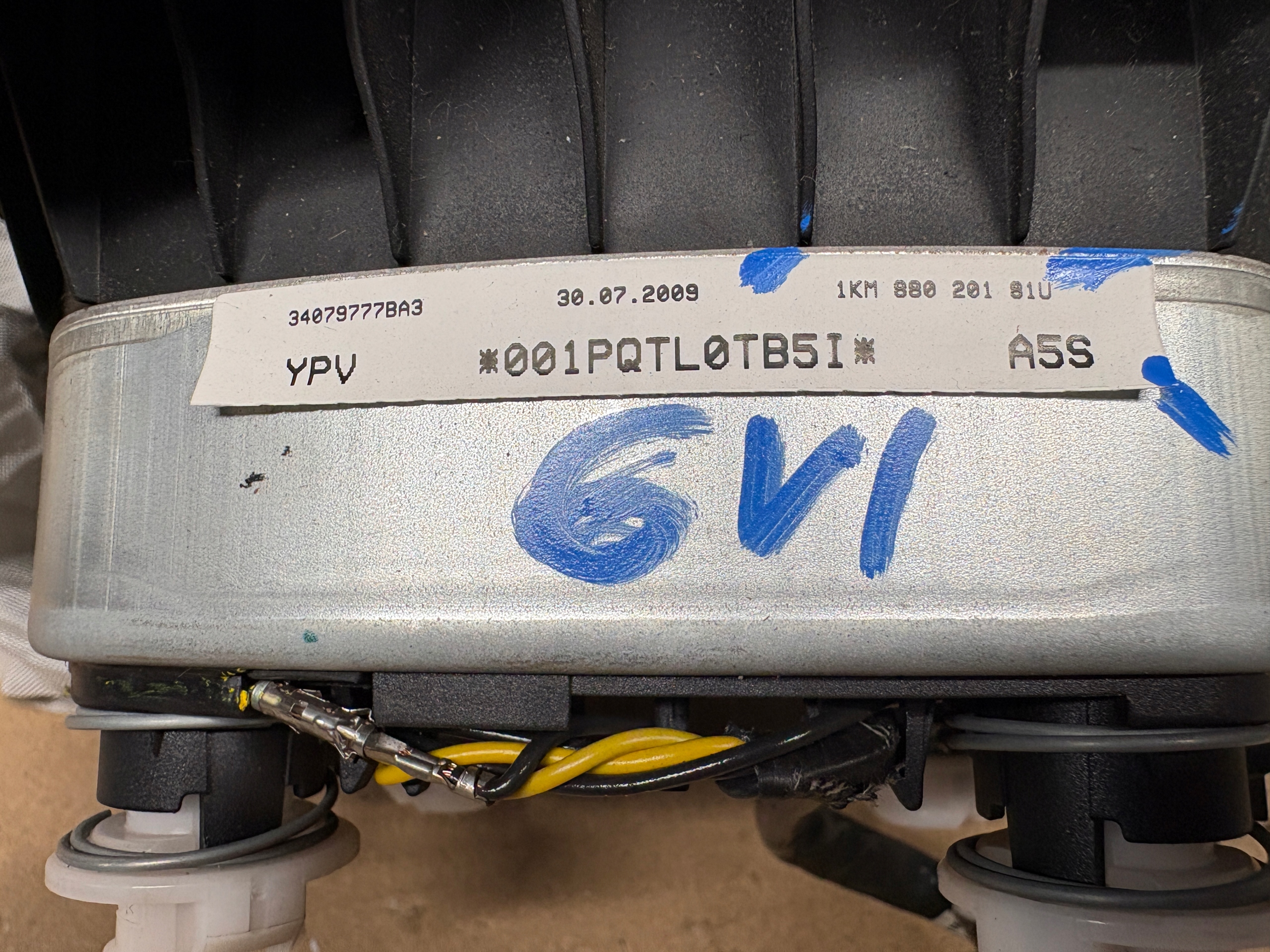 VW GOLF VI airbag AIR BAG driver´s 1KM880201