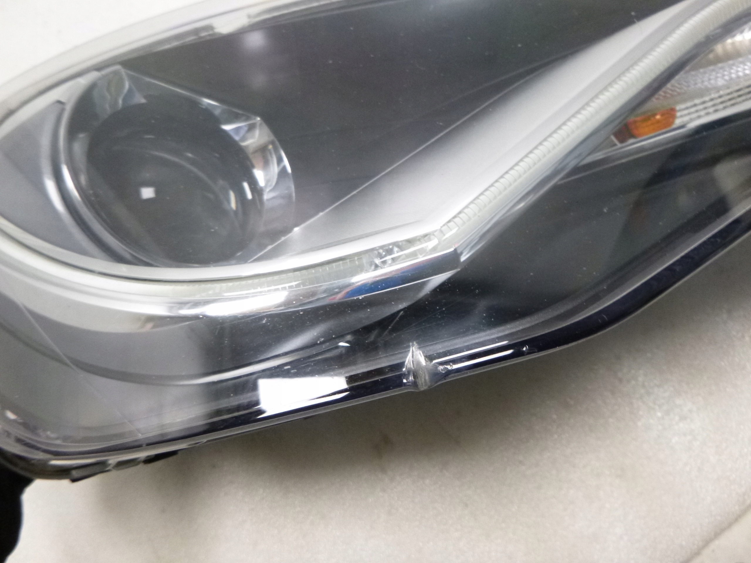 AUDI A1 light front right front 11 PIN BIXENON