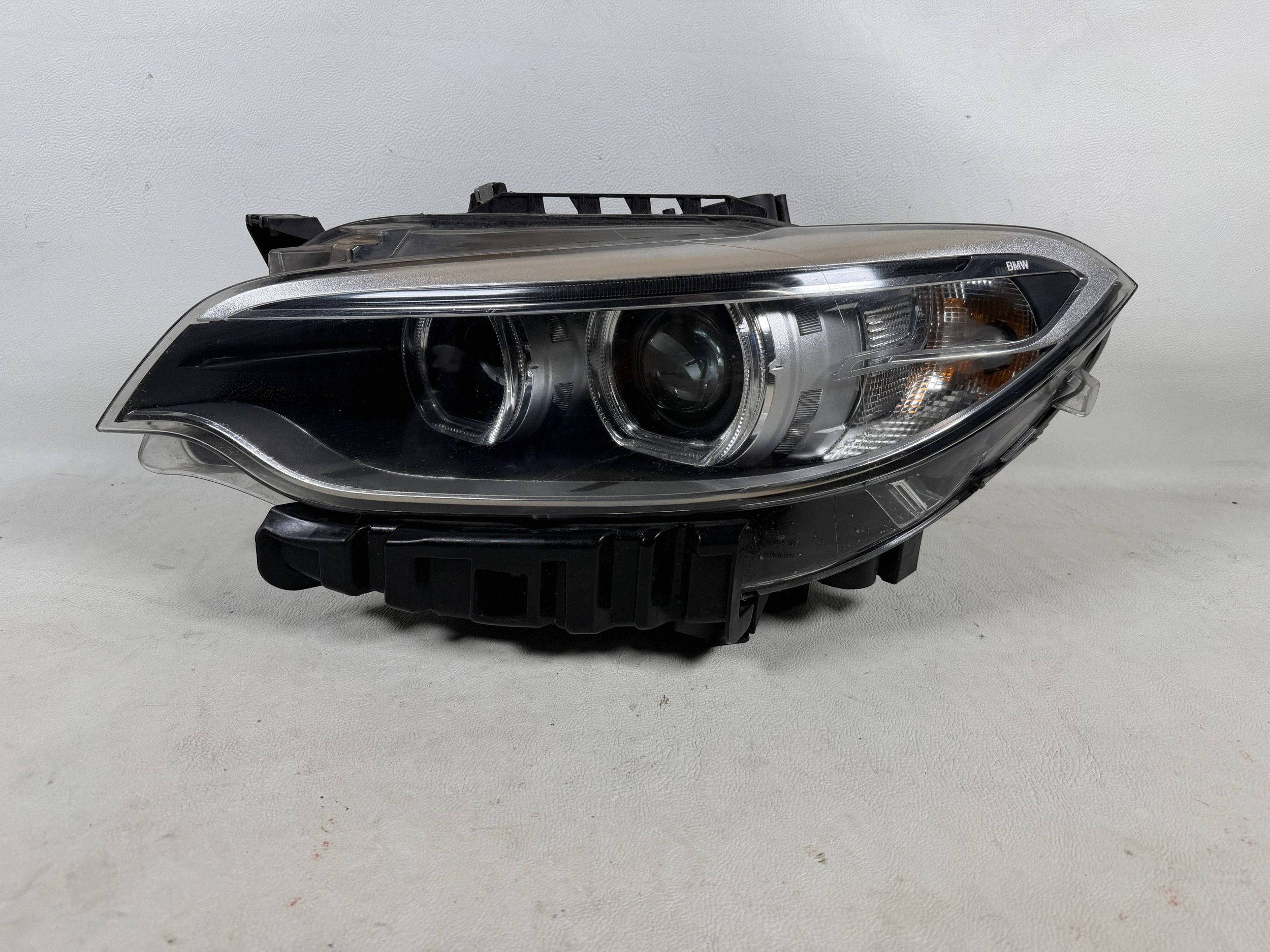 Bmw 1 F22 F23 Xenon left front front