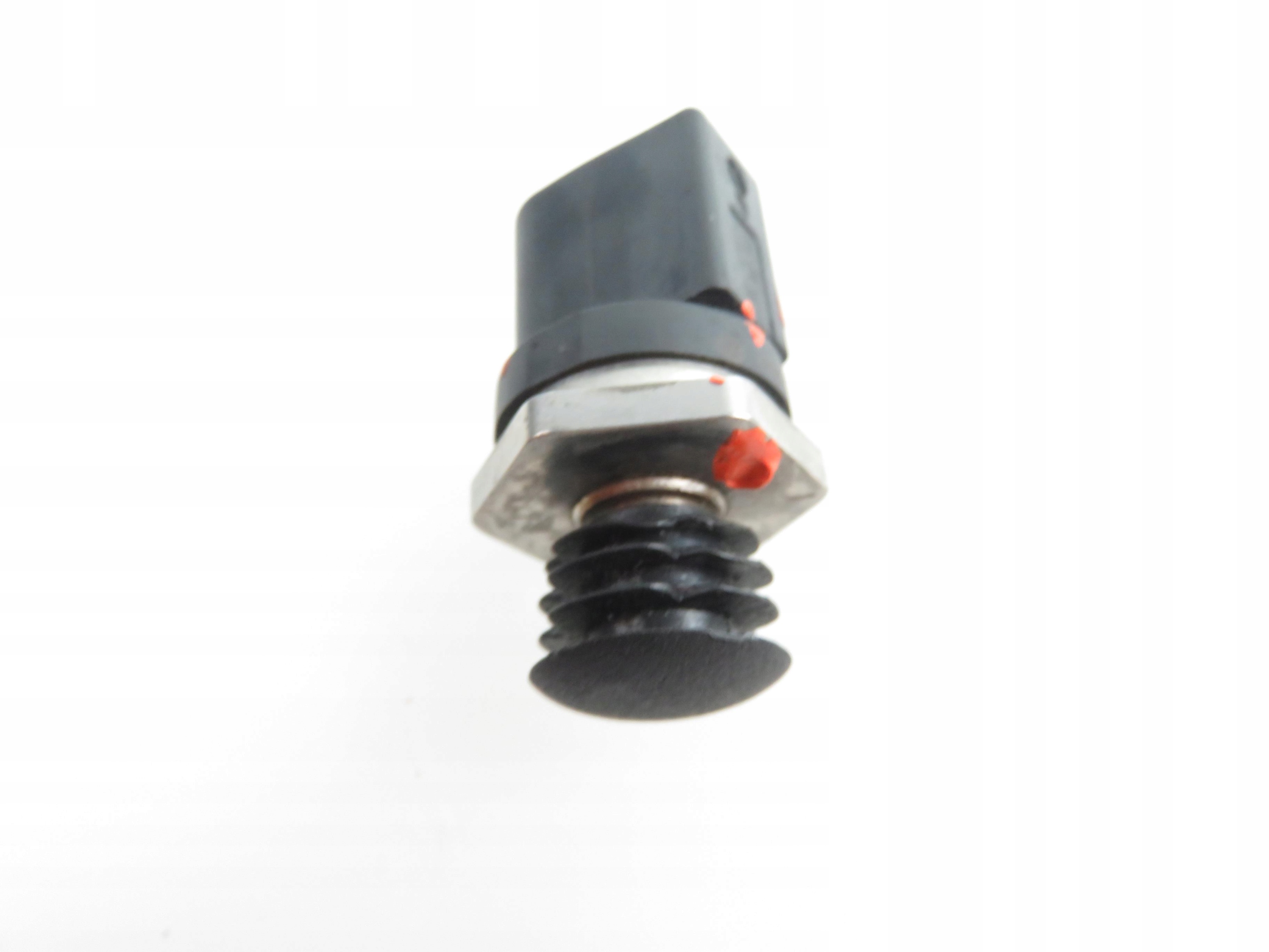 ДАТЧИК ДАВЛЕНИЯ ТОПЛИВА 2.0 TFSI FSI 06H906051