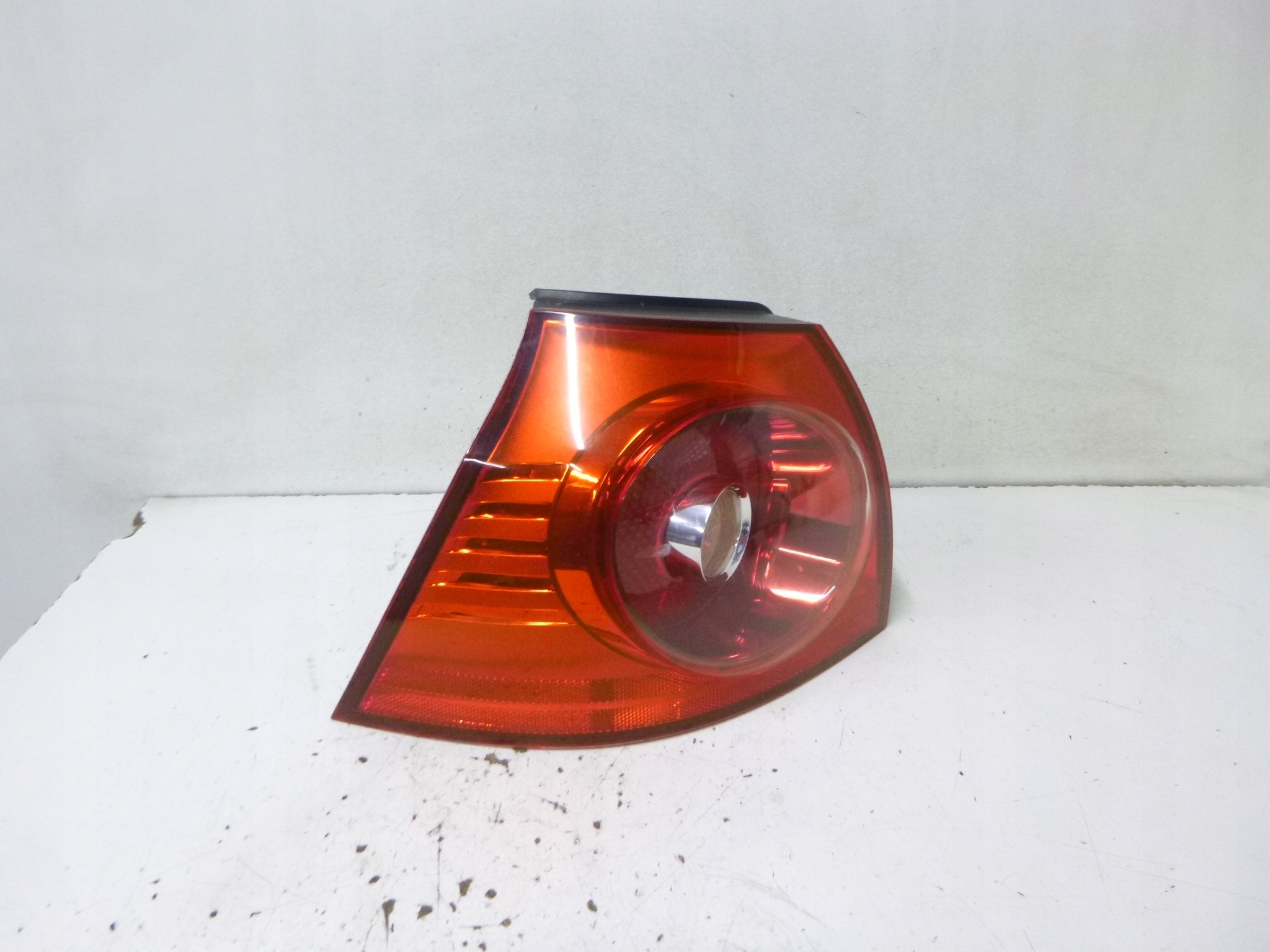 light rear left VW Volkswagen Golf V 3D 2006r.