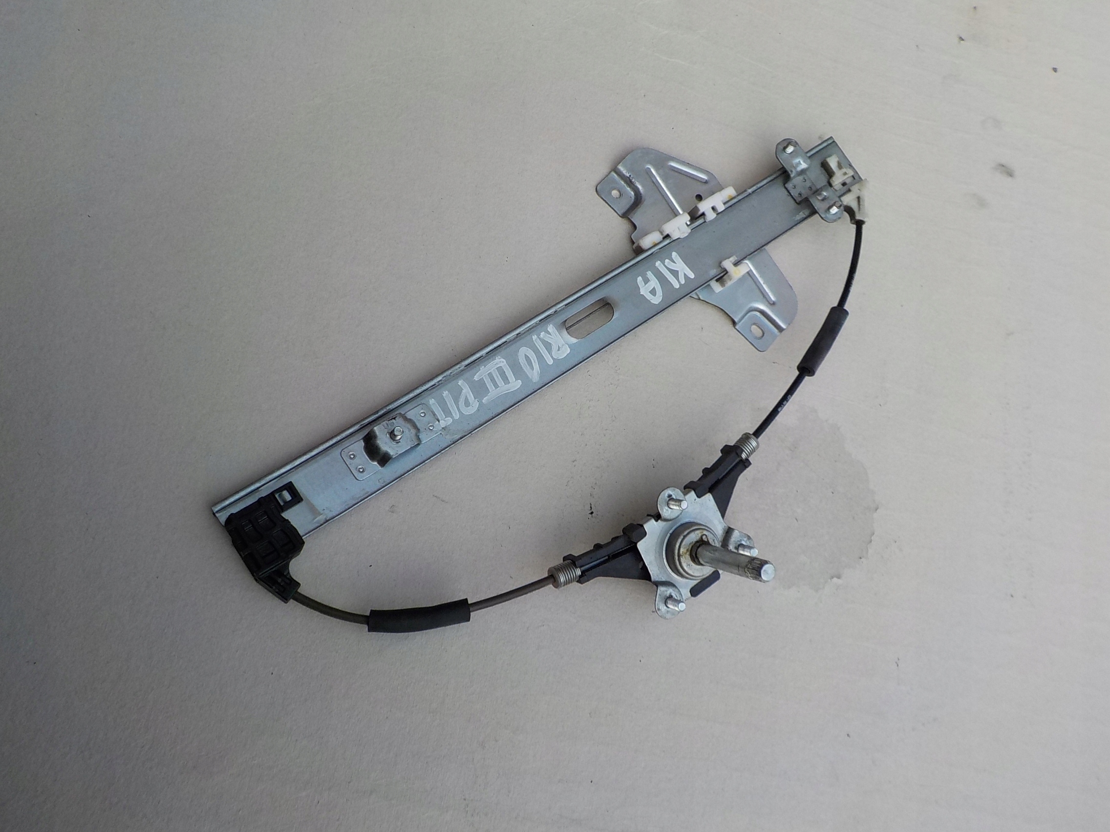 window regulator right rear part kia rio III 2013r