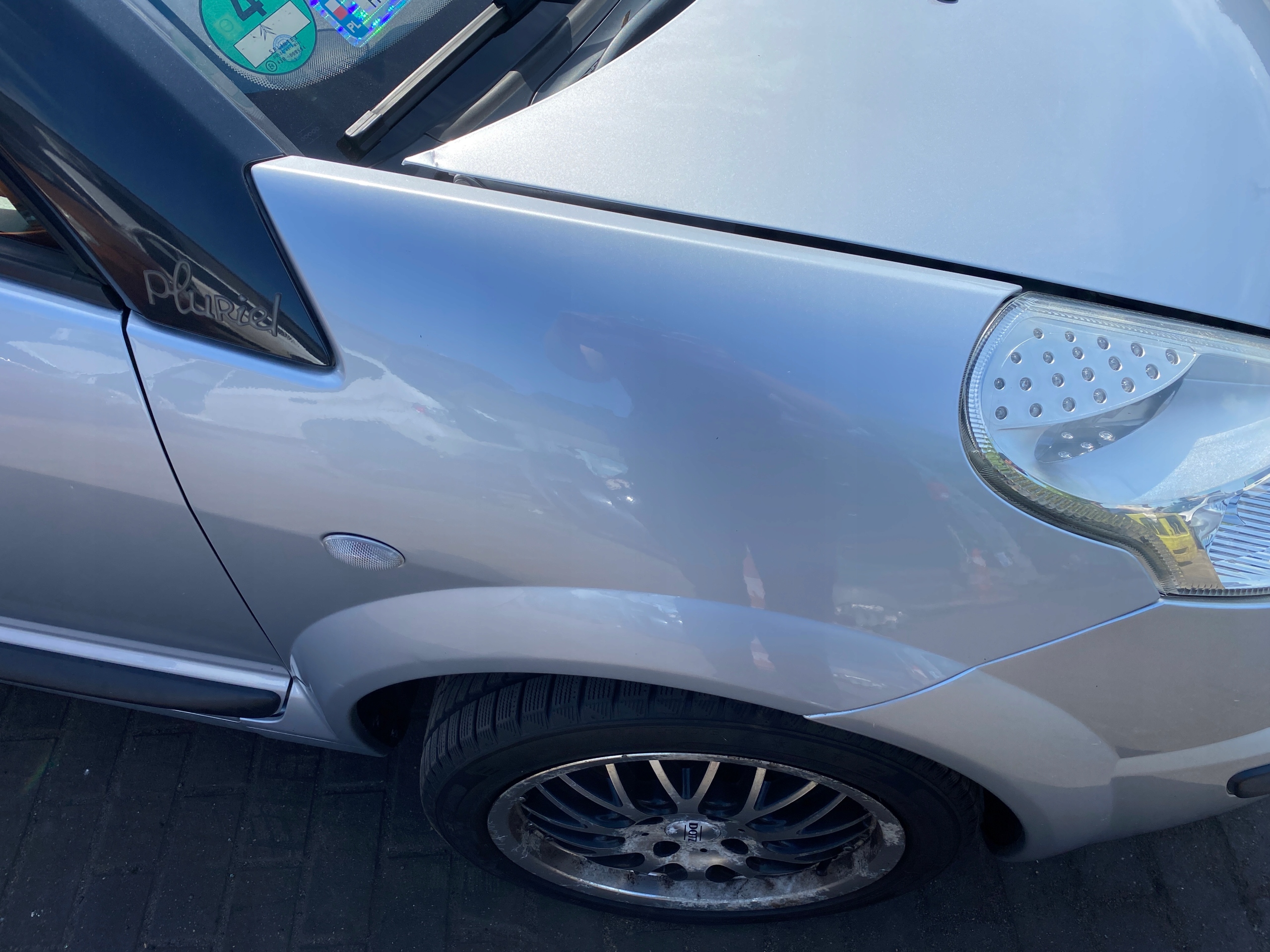 fender right front front Citroen C3 Plurier 03-09 kod lakieru EZRC