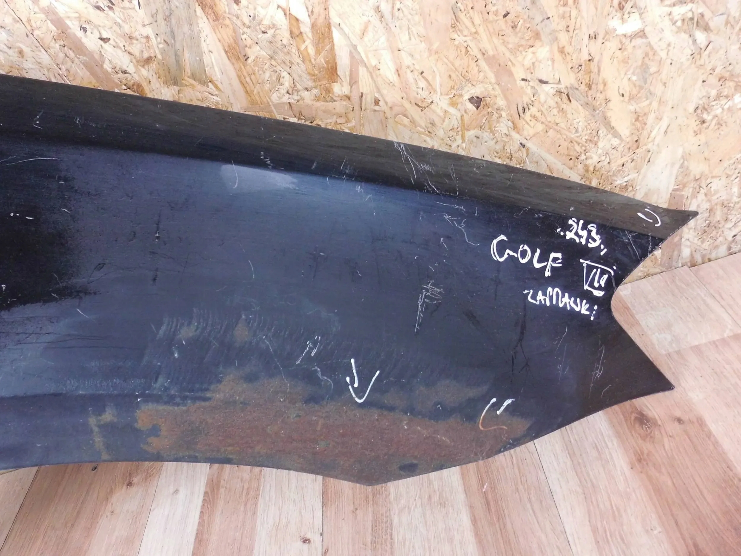 Volkswagen Golf VII 2012-2020 fender right front front 5G