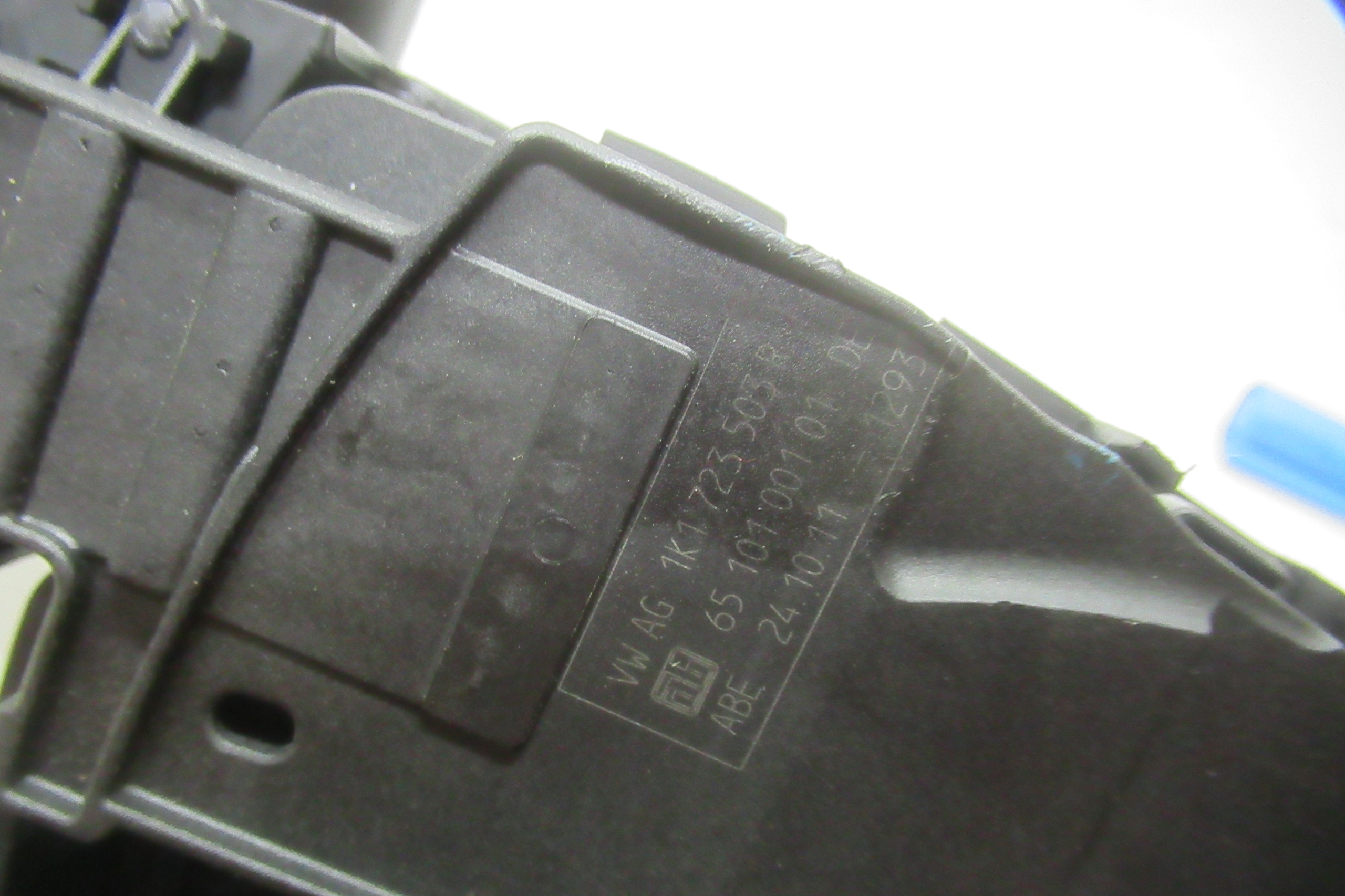 AUDI Q3 11R potentiometer Gas 1K1723503R
