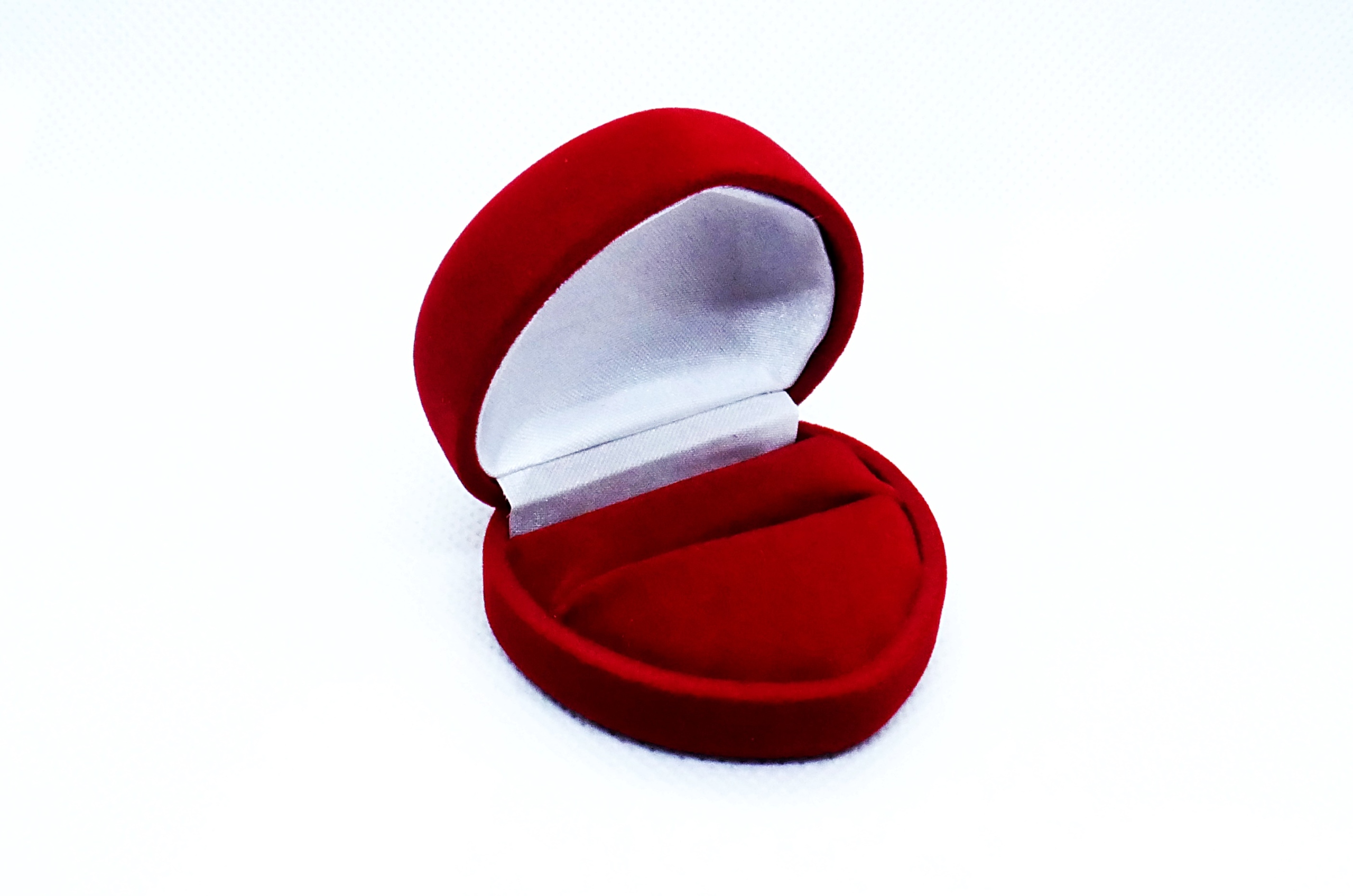 

Opakowanie Pudełko Na Pierścionek Serce!