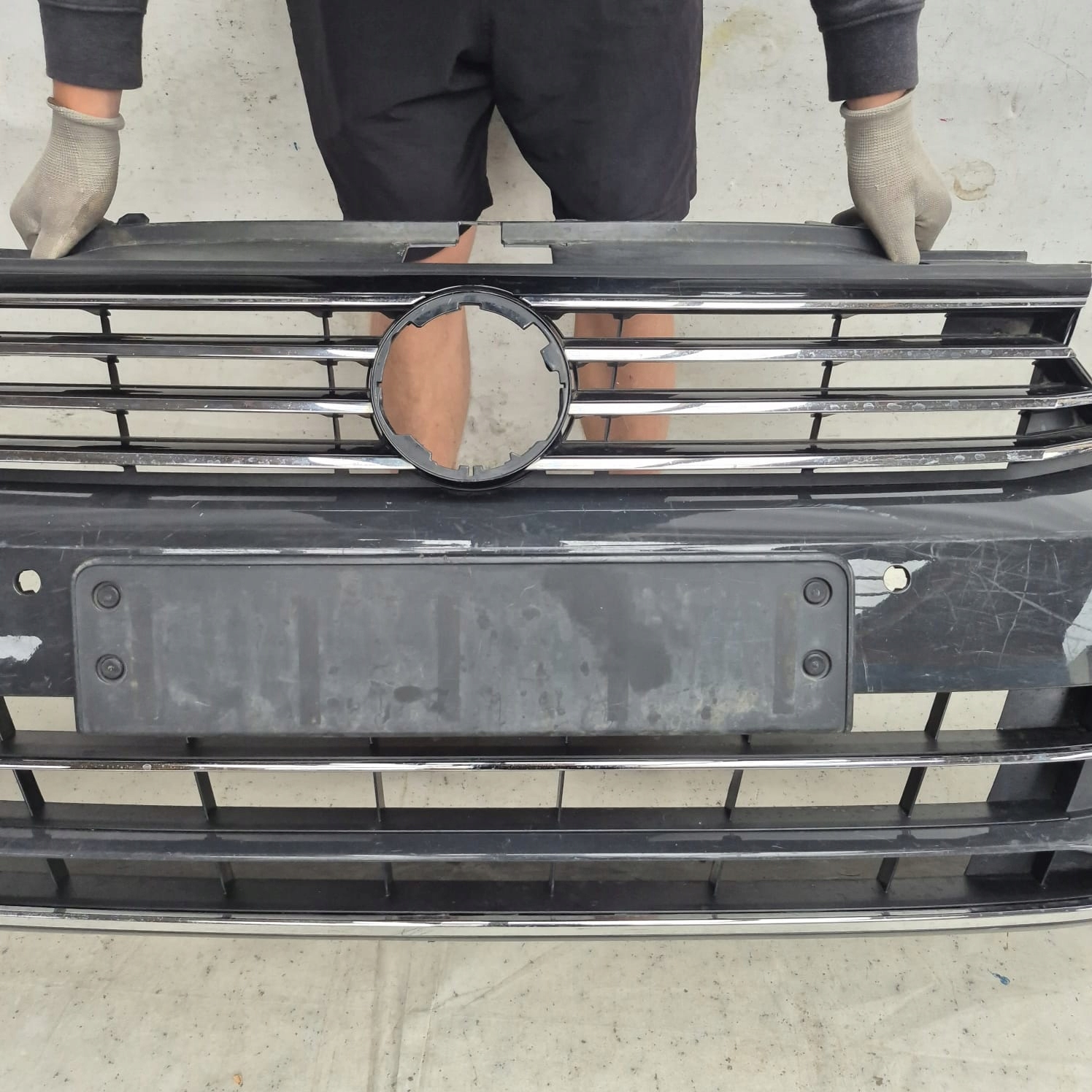 VW PASSAT B8 3G0 HIGHLINE 14- bumper front front PDC SPR 3G0807221A