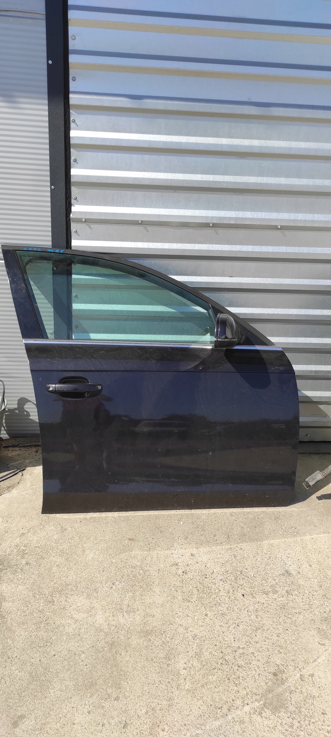 door right front right front audi a4 b8 LZ7L