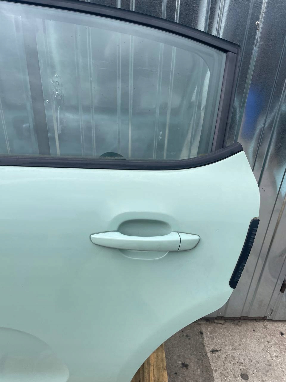 door left rear part CITROEN C3 III ELSB without AIRBUMP
