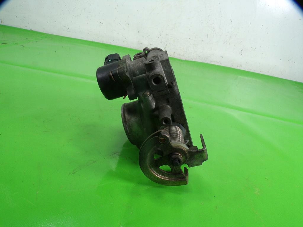 Valvola a farfalla Nissan ALMERA N16 1.5 AEB20