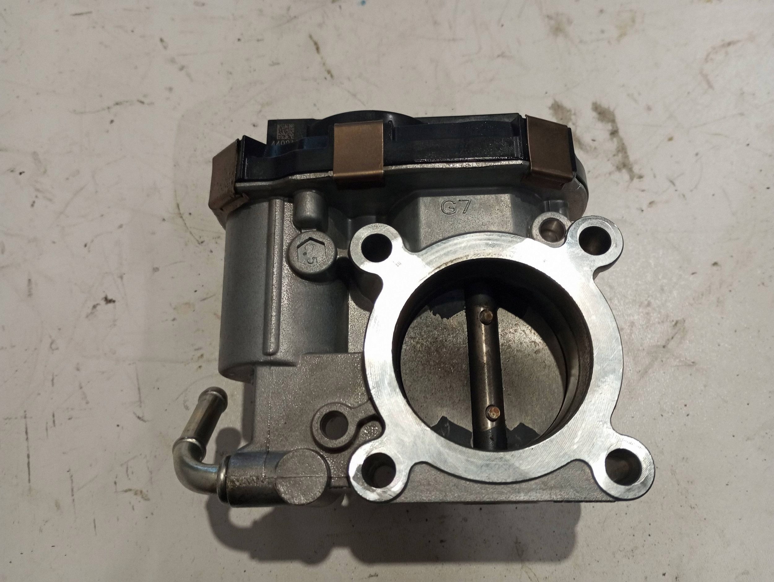 valvola a farfalla NISSAN JUKE e F15