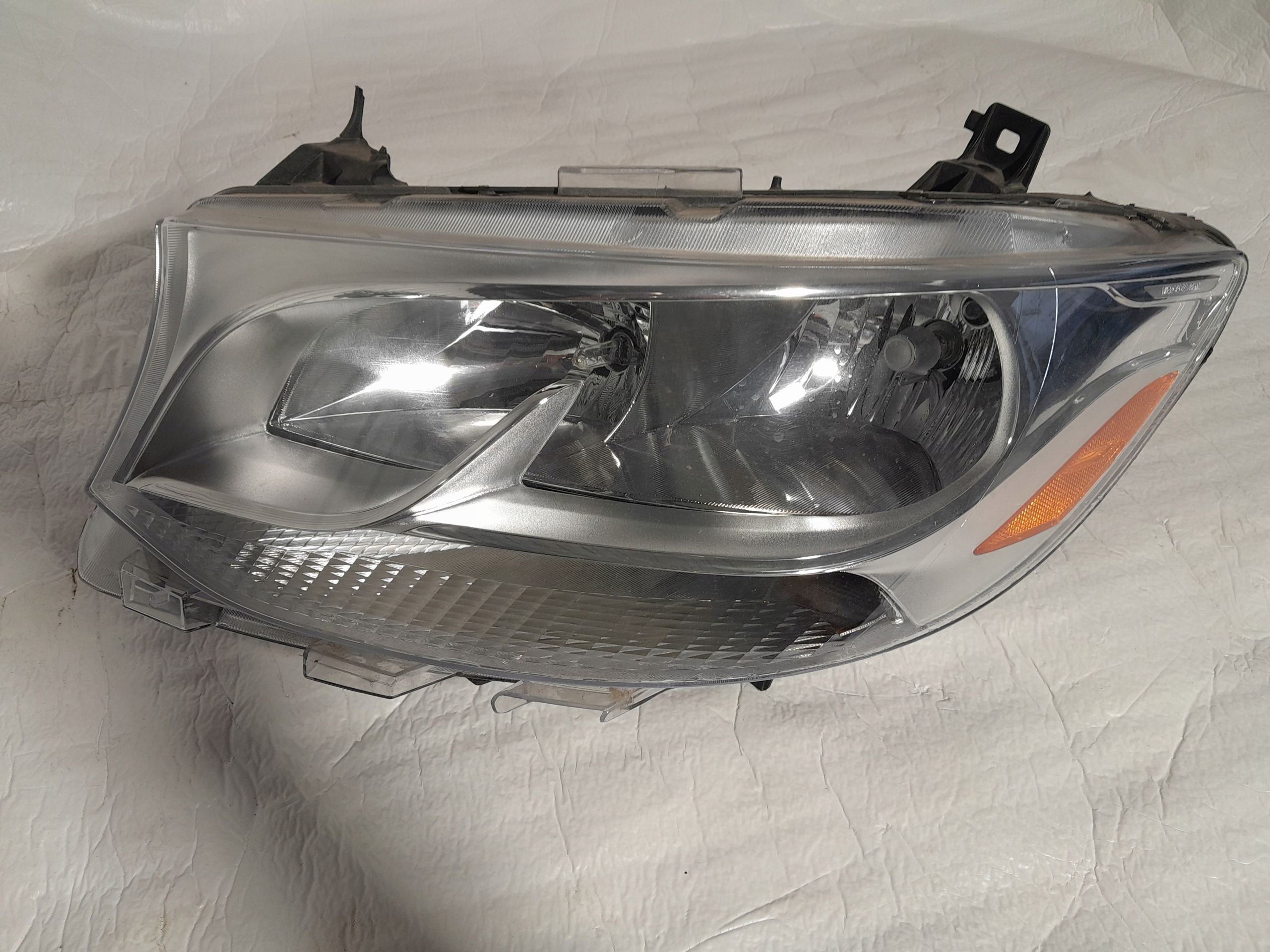MERCEDES SPRINTER 907 910 light left front USA A9109060400