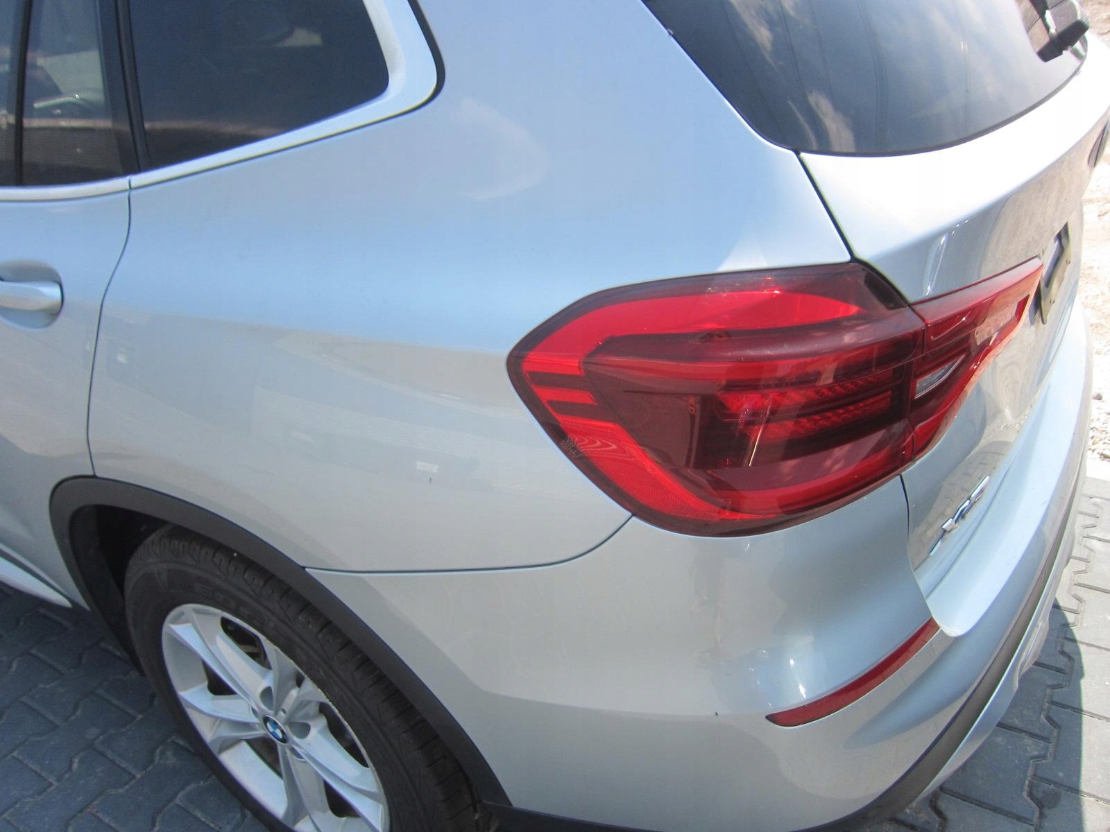 BMW X3 G01 A83 GLACIER SILBER fender left rear left rear part quarter left