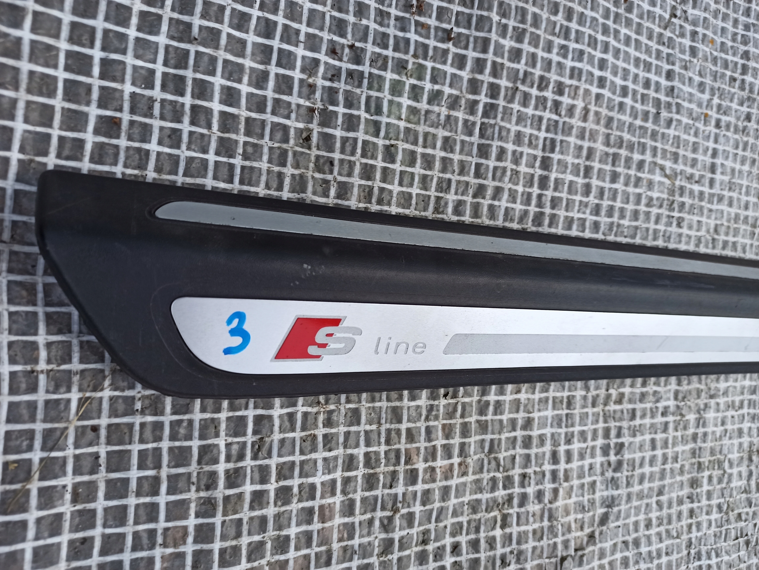 Audi OE 8R0853374D