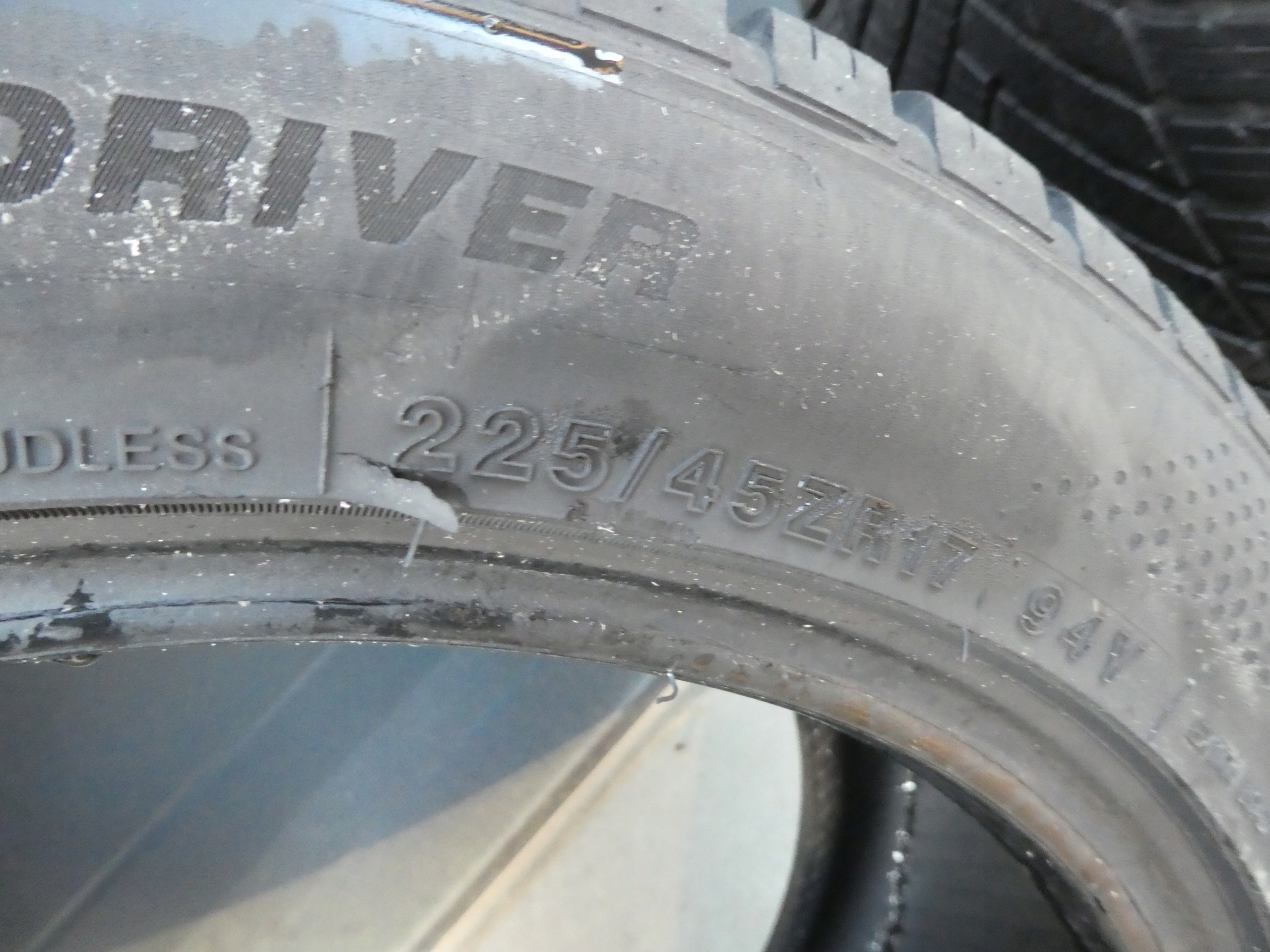 2X tyres Imperial 225/45/17 2021R