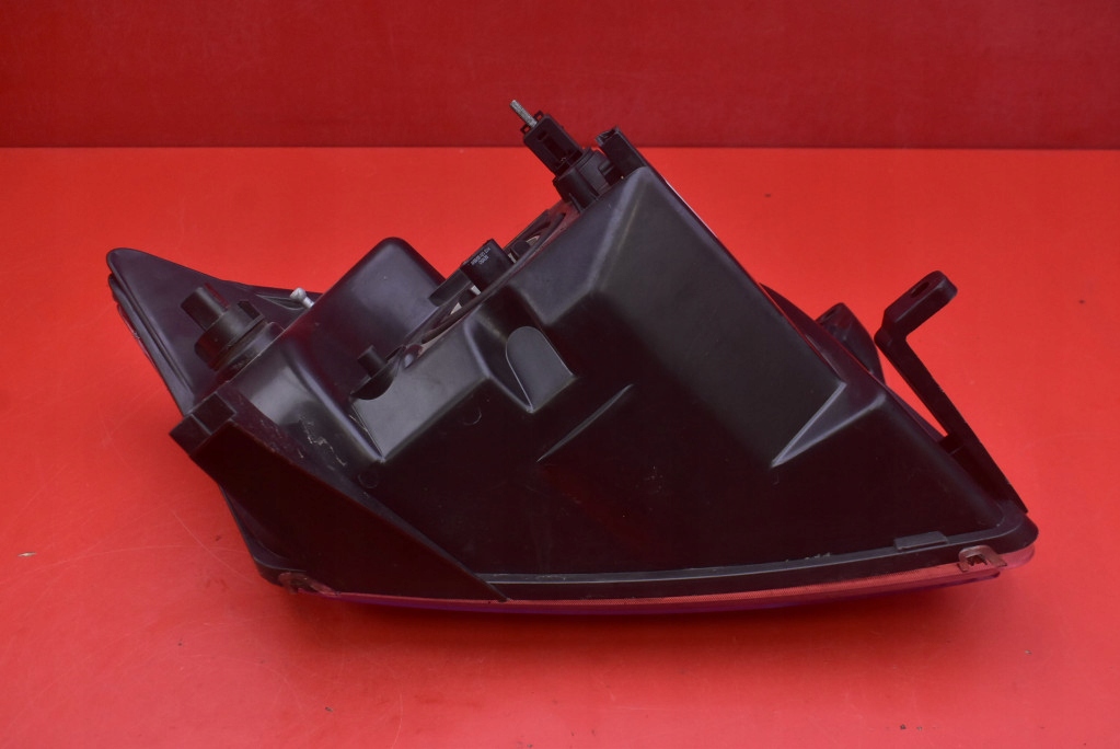 REFLEKTOR left light front EU CS201-A001L DODGE CALIBER 06-12