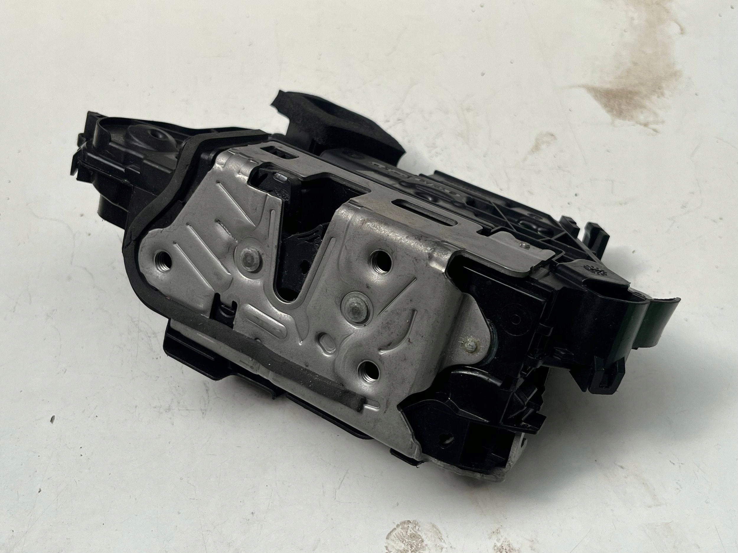 VOLKSWAGEN SEAT SKODA lock door left front 5TB837015E @M