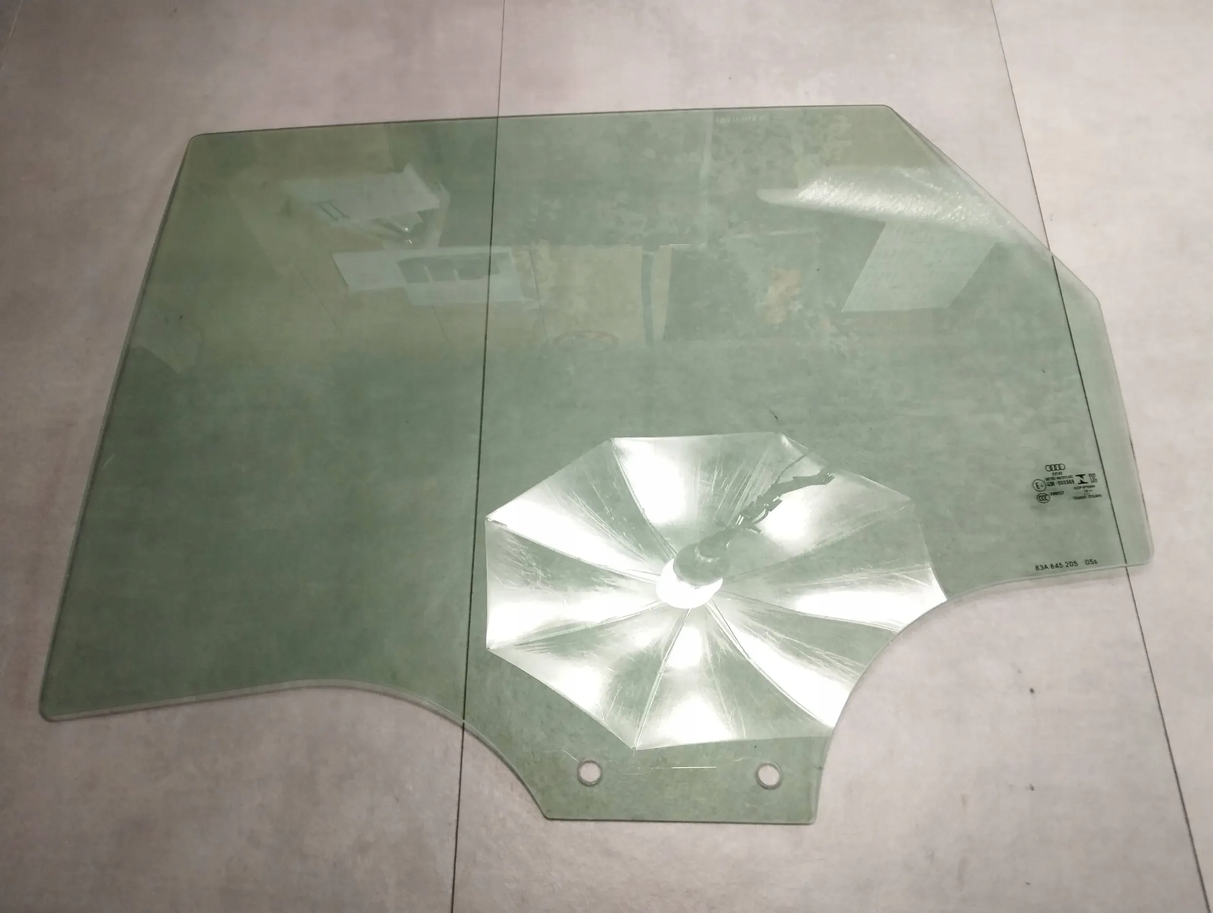Audi Q3 F3 83A window left rear part 83A845205 2019