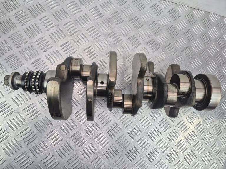 crank Mercedes E350 W212 R27205 M272.977