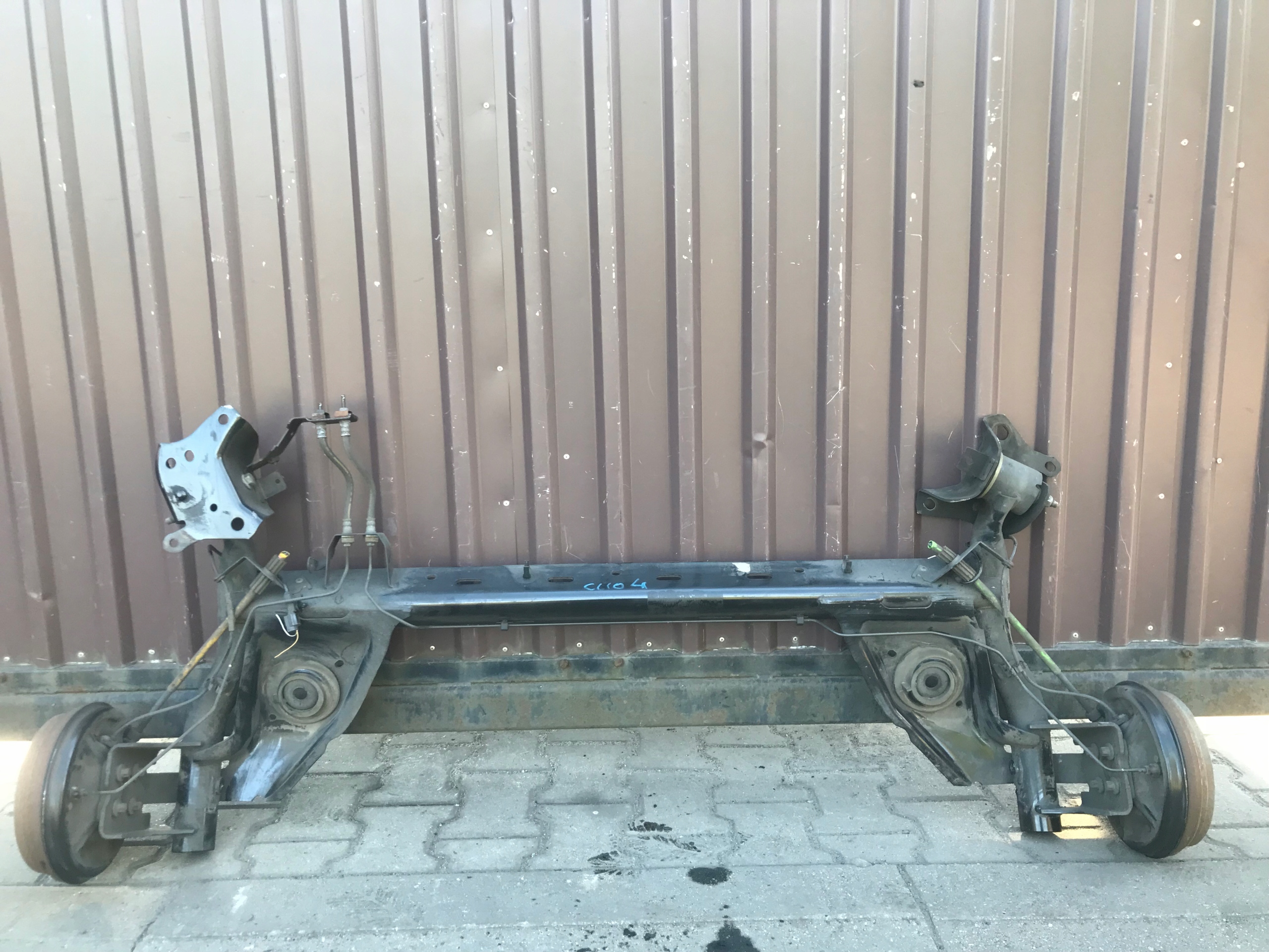 RENAULT CLIO 4 IV ZAWIESZENIE BELKA OŚ TYŁ TYLNA ABS HB Numer katalogowy części CLIO 4