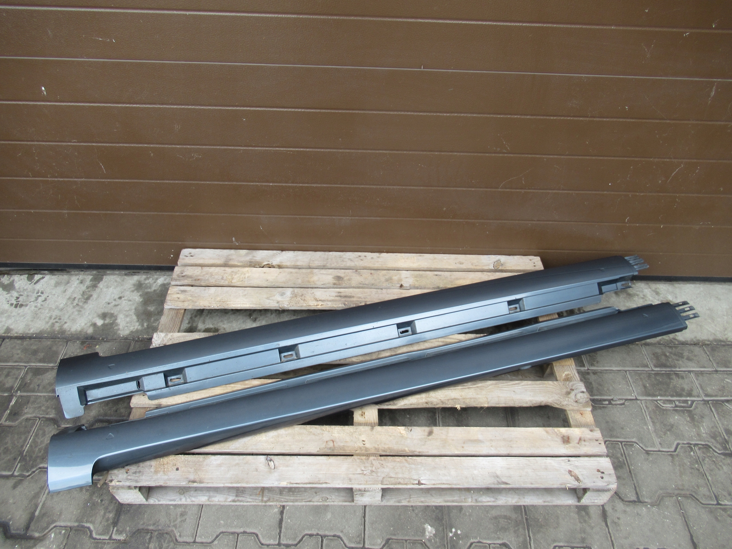 2 mouldings threshold VW PASSAT B7 3AA853856 3AA853855