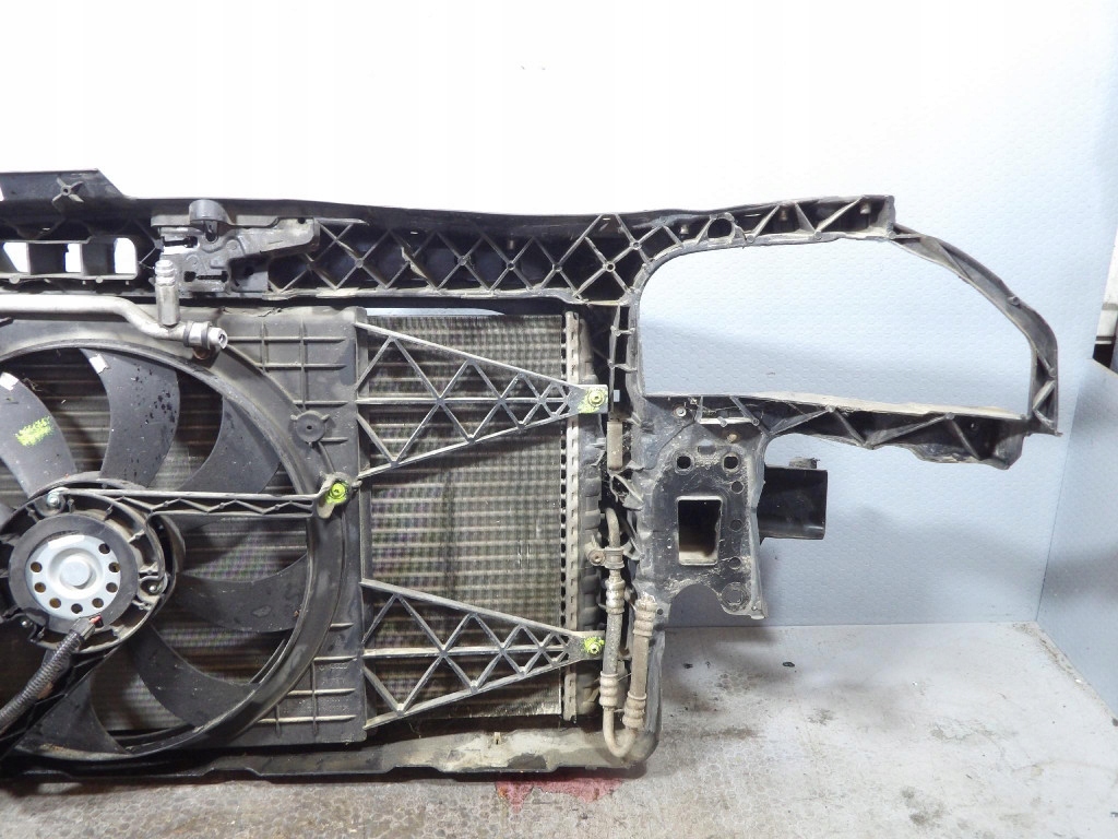 SEAT IBIZA III 1.4B support panel for radiators radiator fan