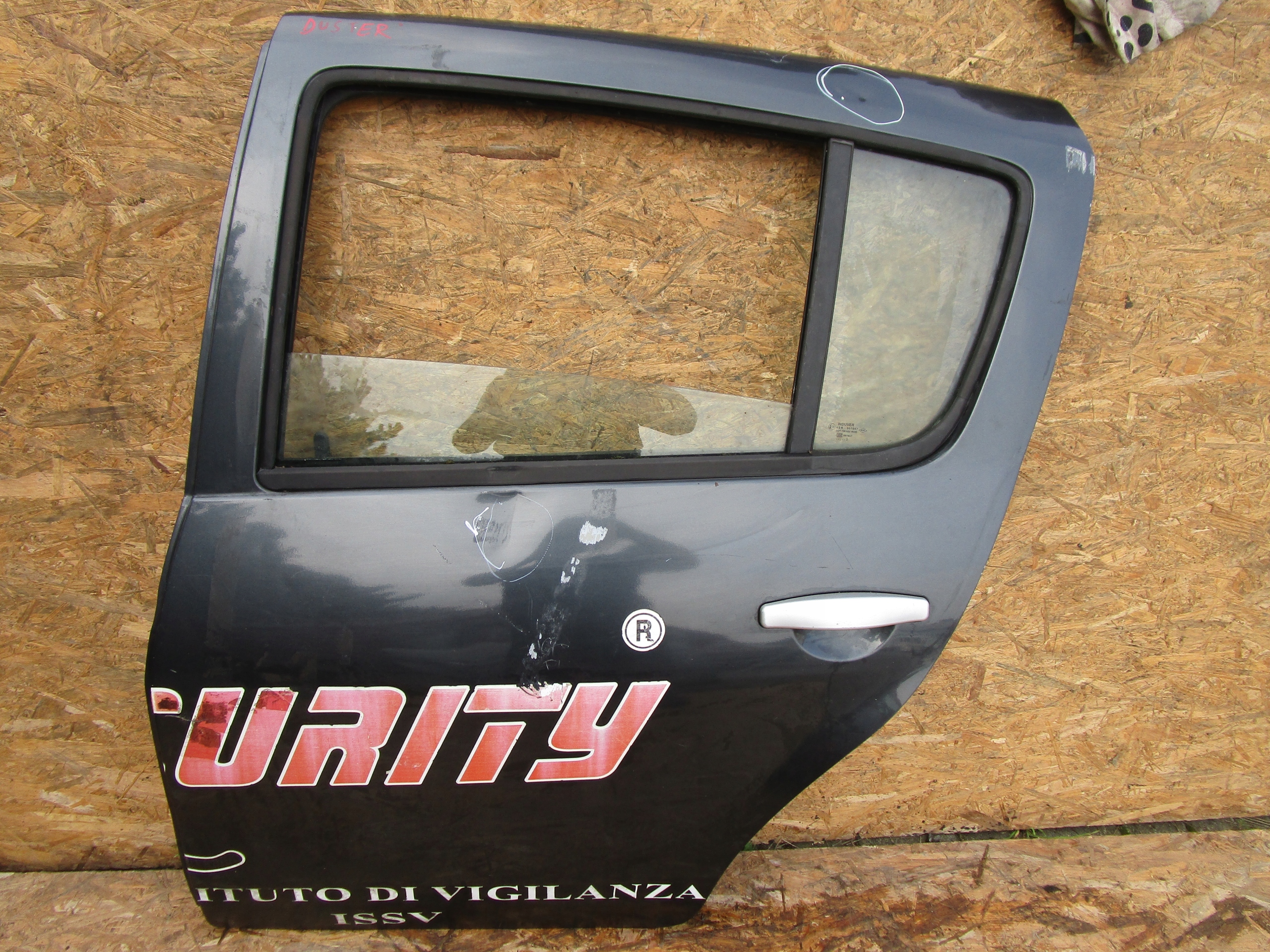 Drzwi tylne lewe Dacia Sandero I 08-