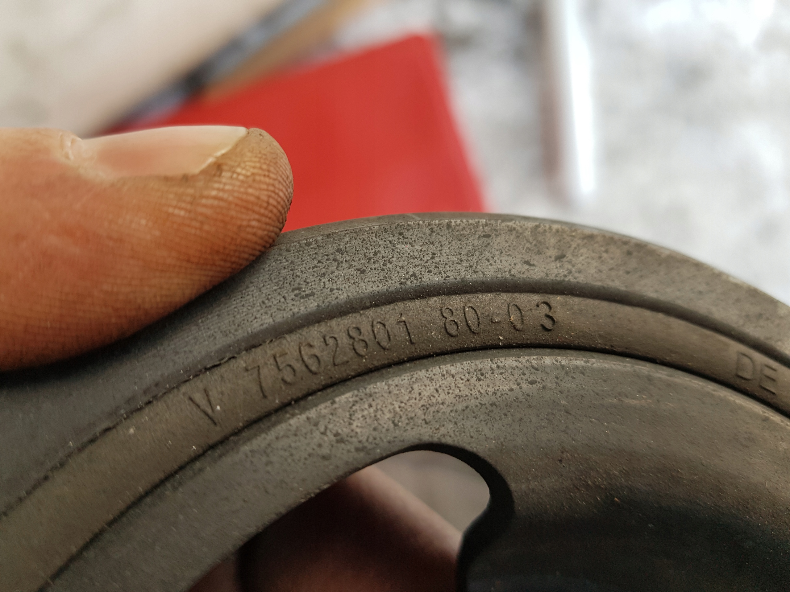 CITROEN C4 1.6 THP pulley cams V75628018003