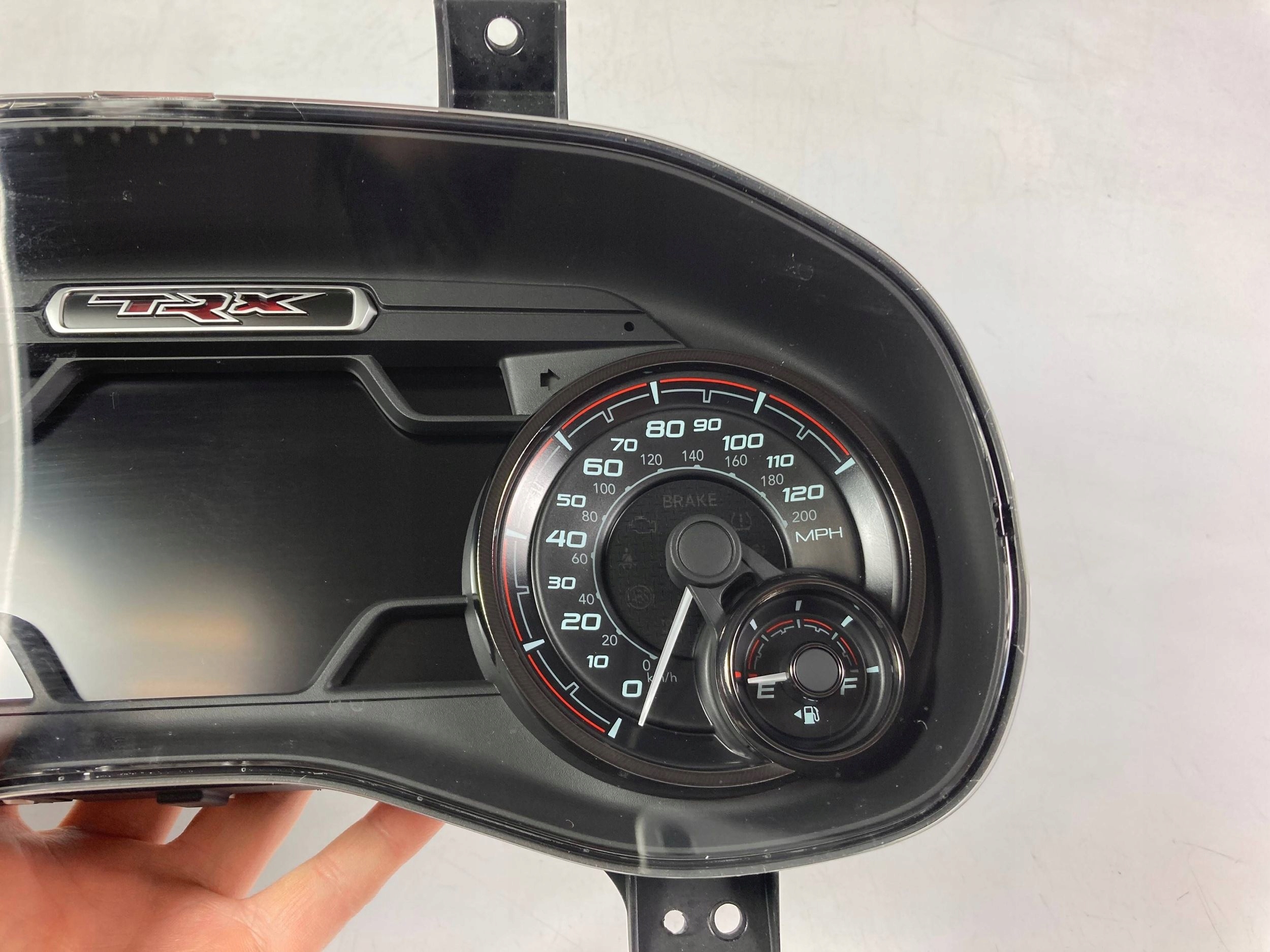 Ram 1500 TRX V dials clock predkosciomierz 2022