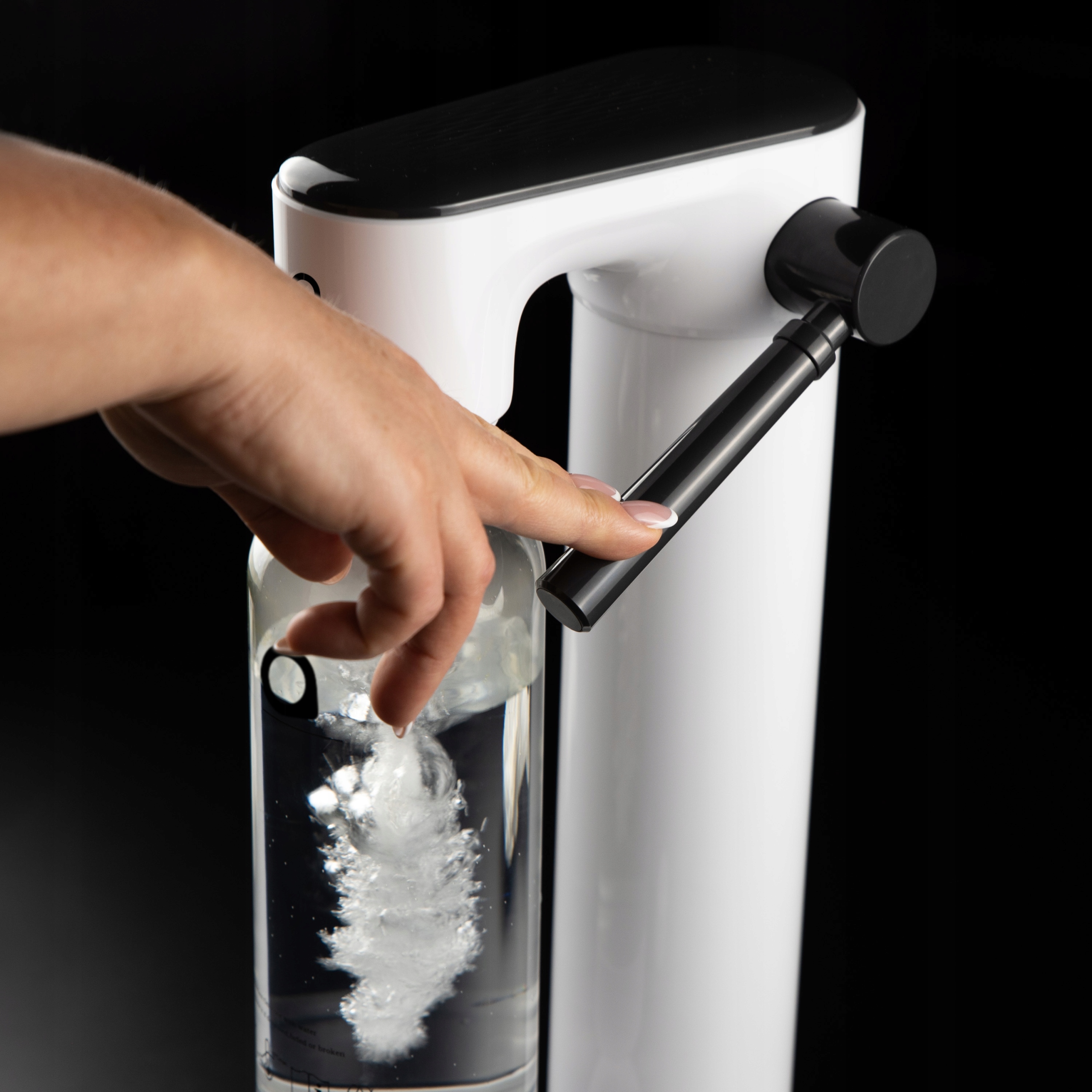 SZÓDAKÉSZÍTŐ GÉP VÍZHEZ AQUAFLOOW BUBBWATER + CO2 PATRON + PALACK Márka AquaFloow