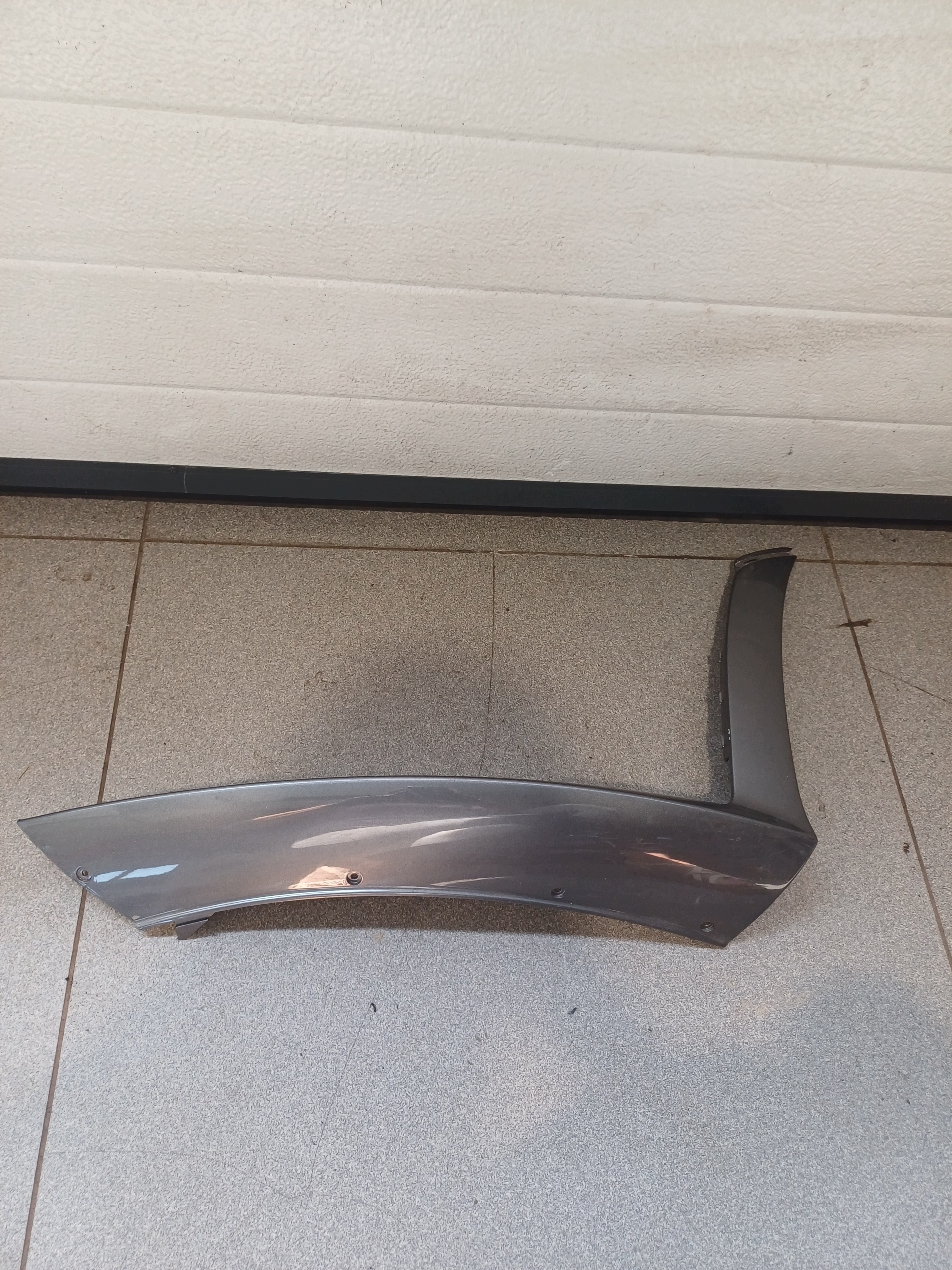 moulding of a bumper left front front MERCEDES W 118 A1188855101
