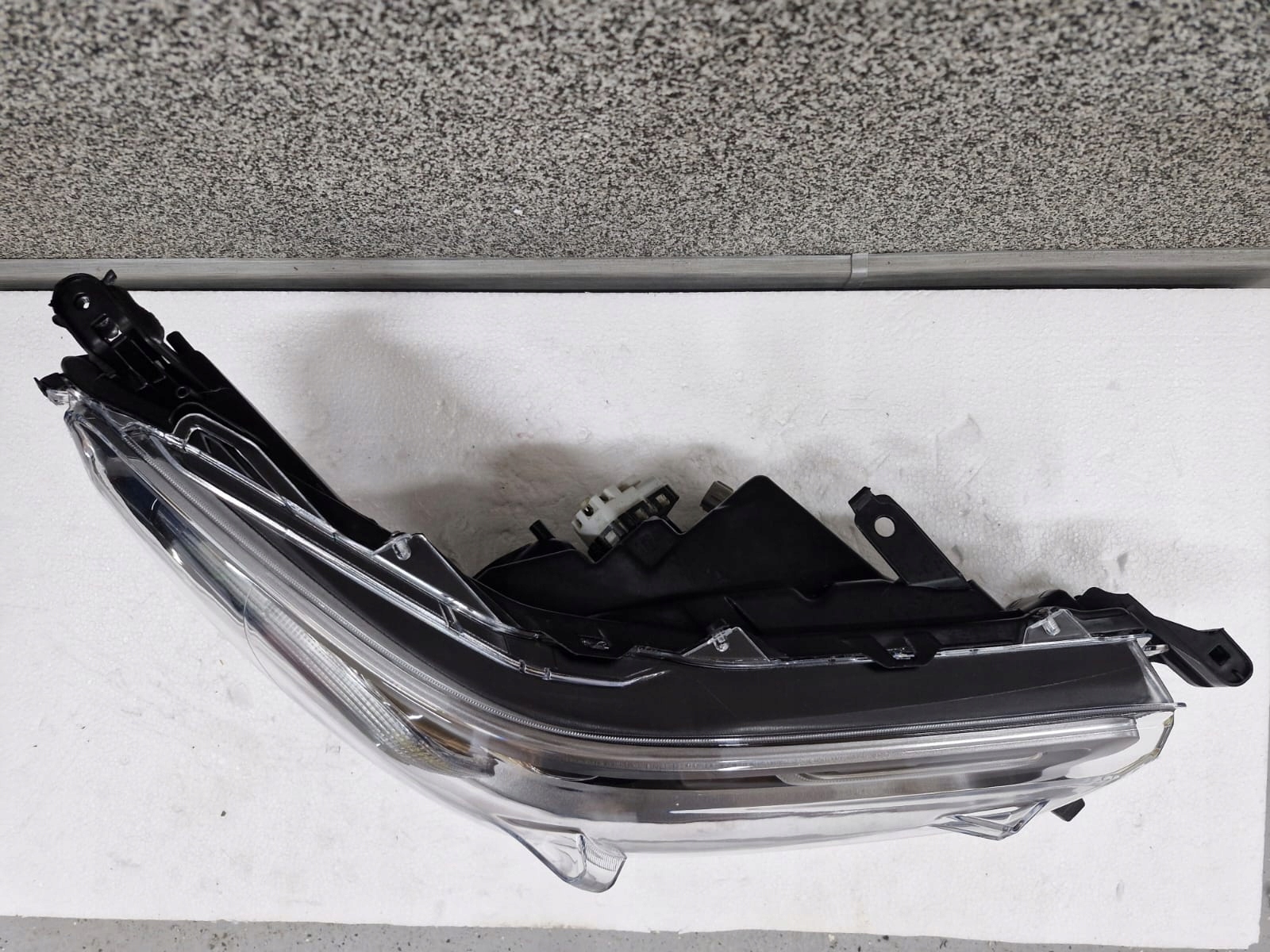 lights Toyota Hilux VIII 8 LIFT 2020- Full Led left right complete